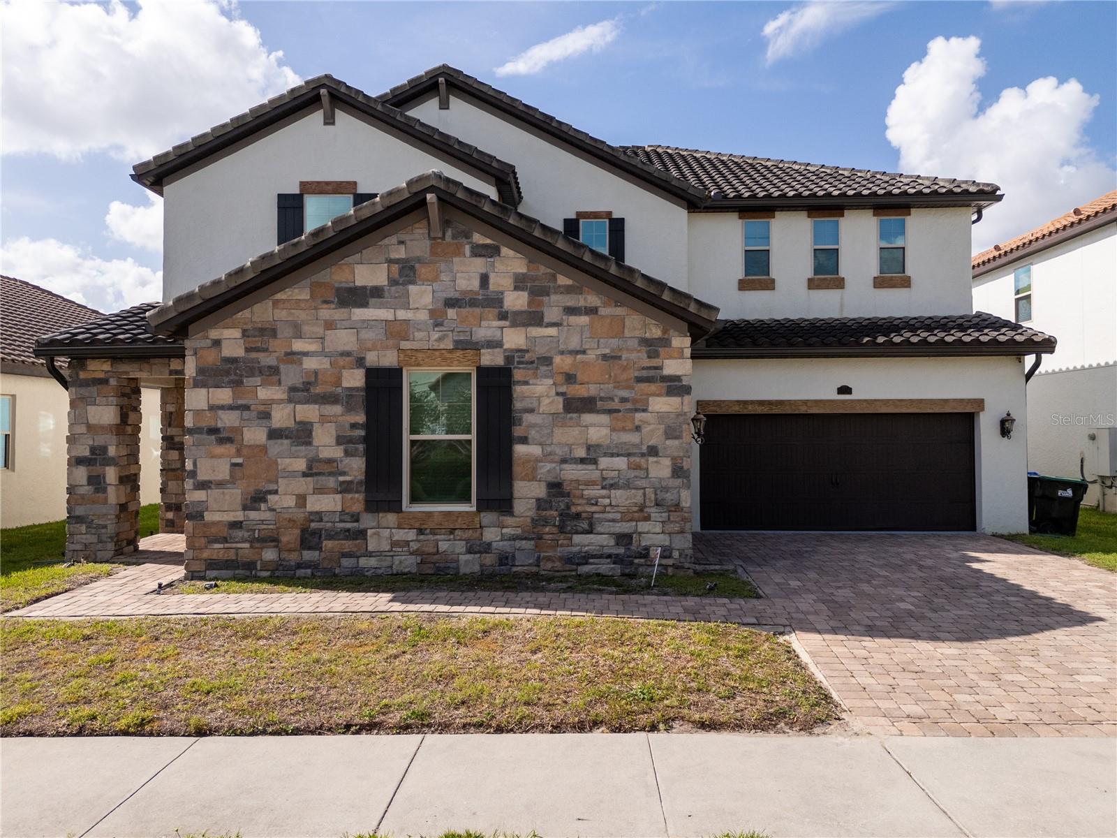 17526 Black Rail St Property Photo 2