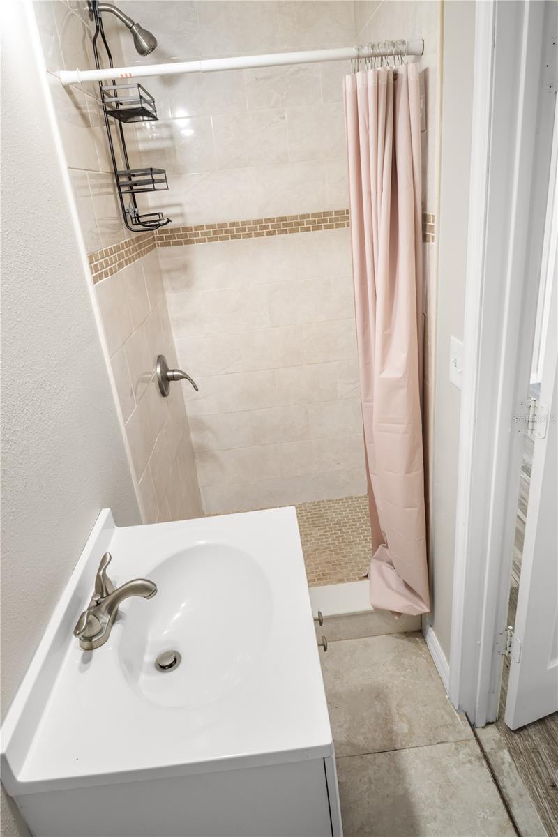 930 Windrose Dr #2 Property Photo 30