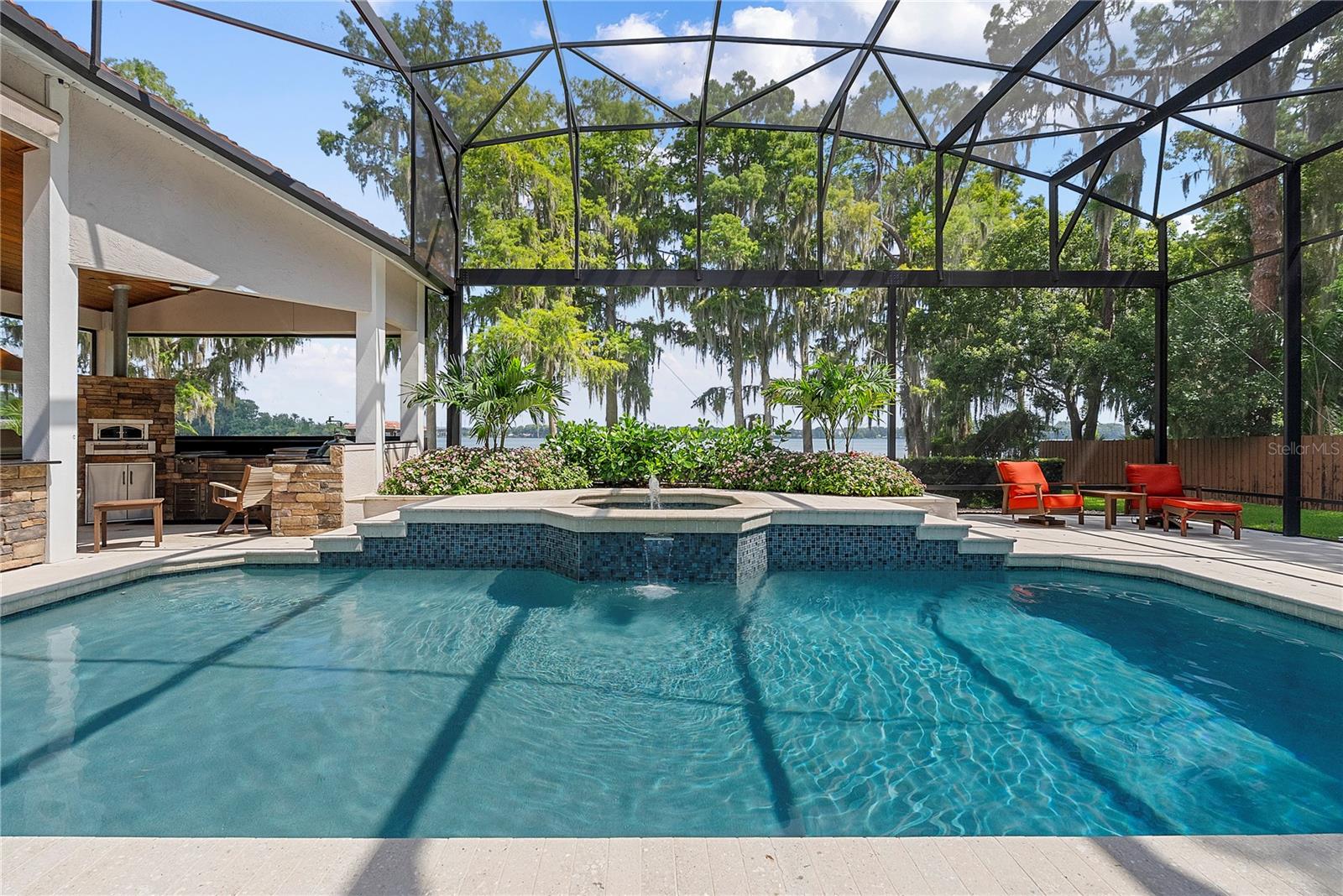 2622 Lake Howell Ln Property Photo 13