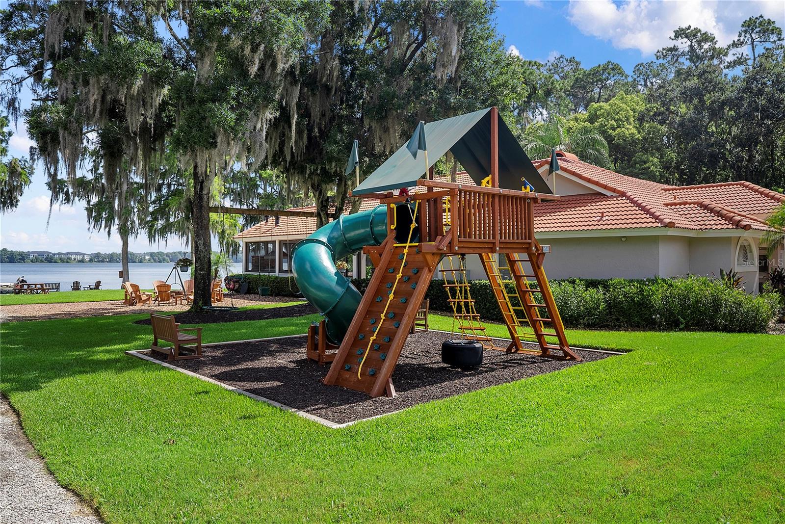 2622 Lake Howell Ln Property Photo 32