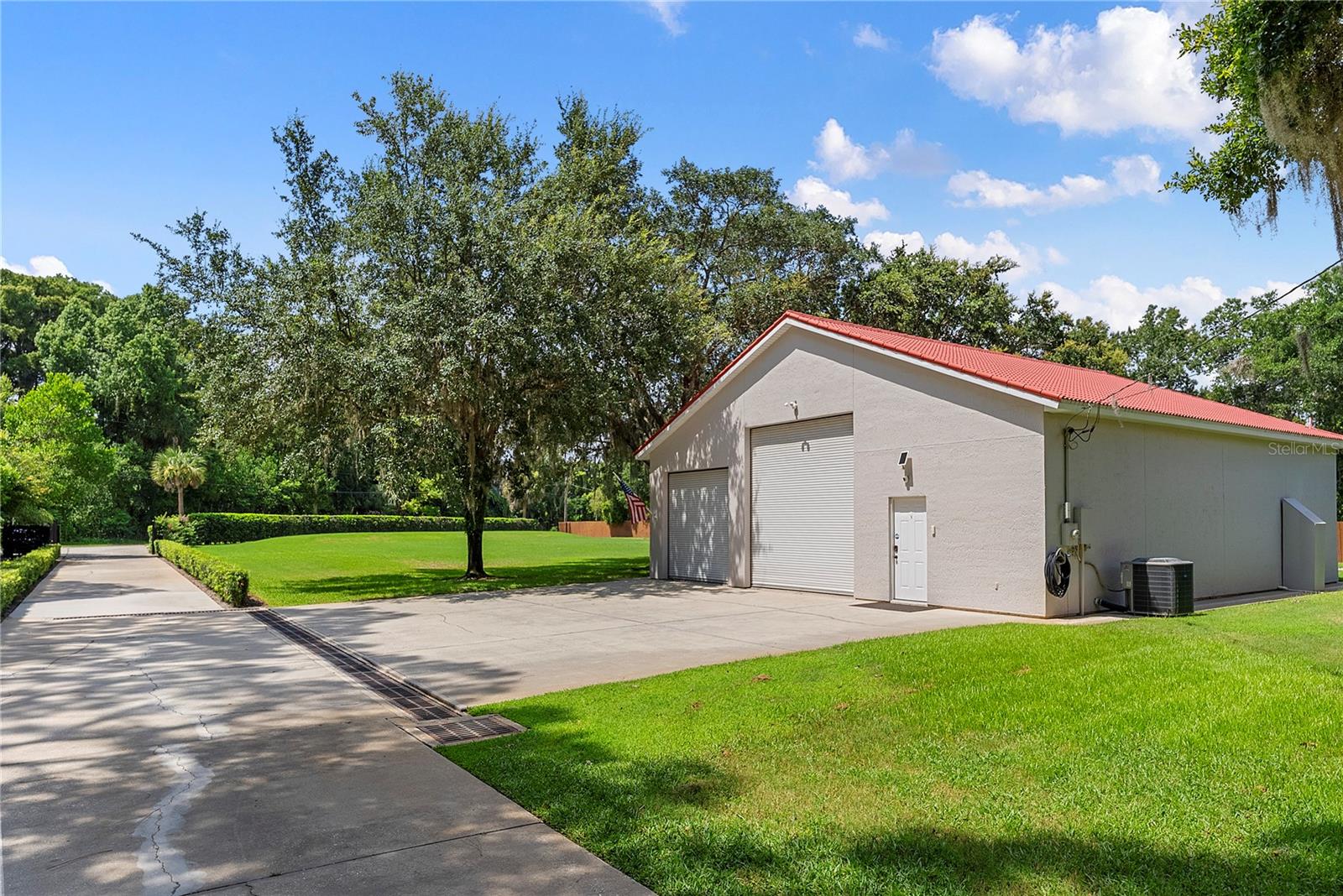 2622 Lake Howell Ln Property Photo 35