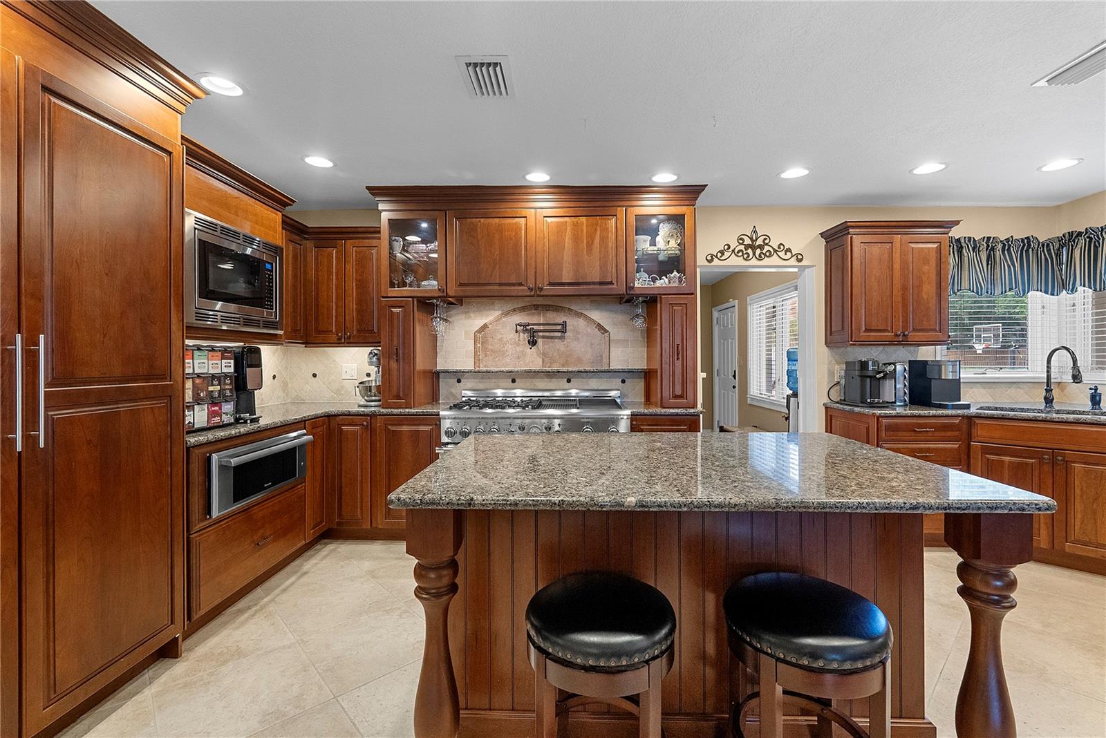 2622 Lake Howell Ln Property Photo 48