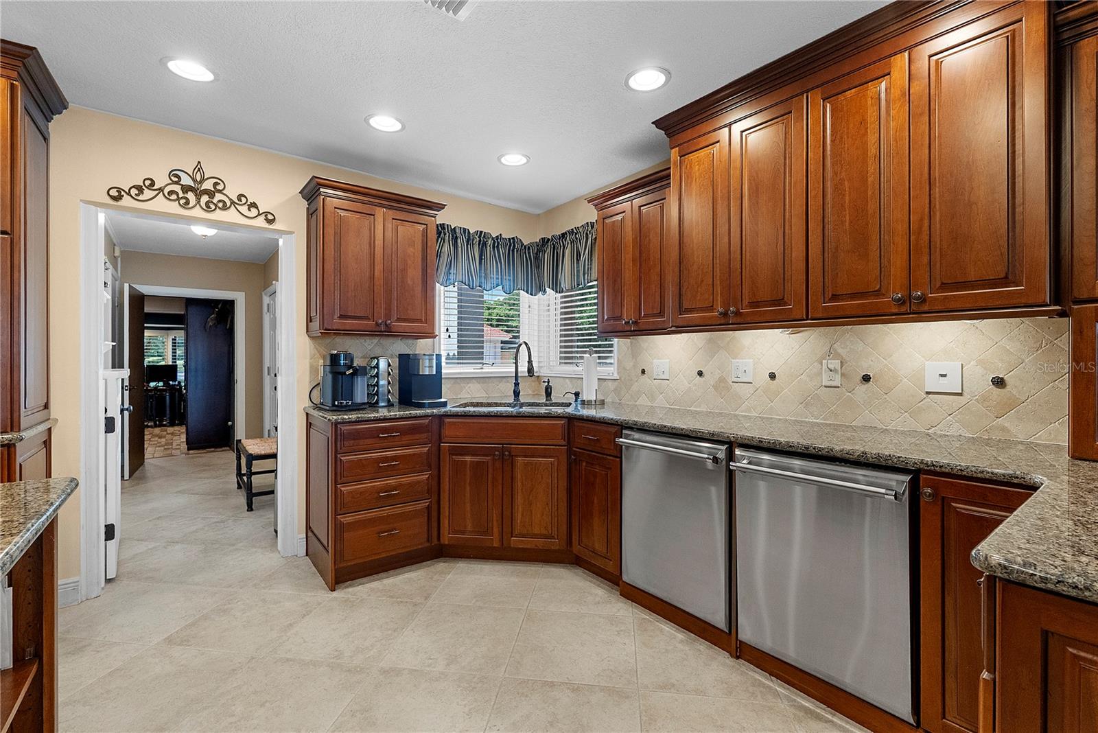 2622 Lake Howell Ln Property Photo 51