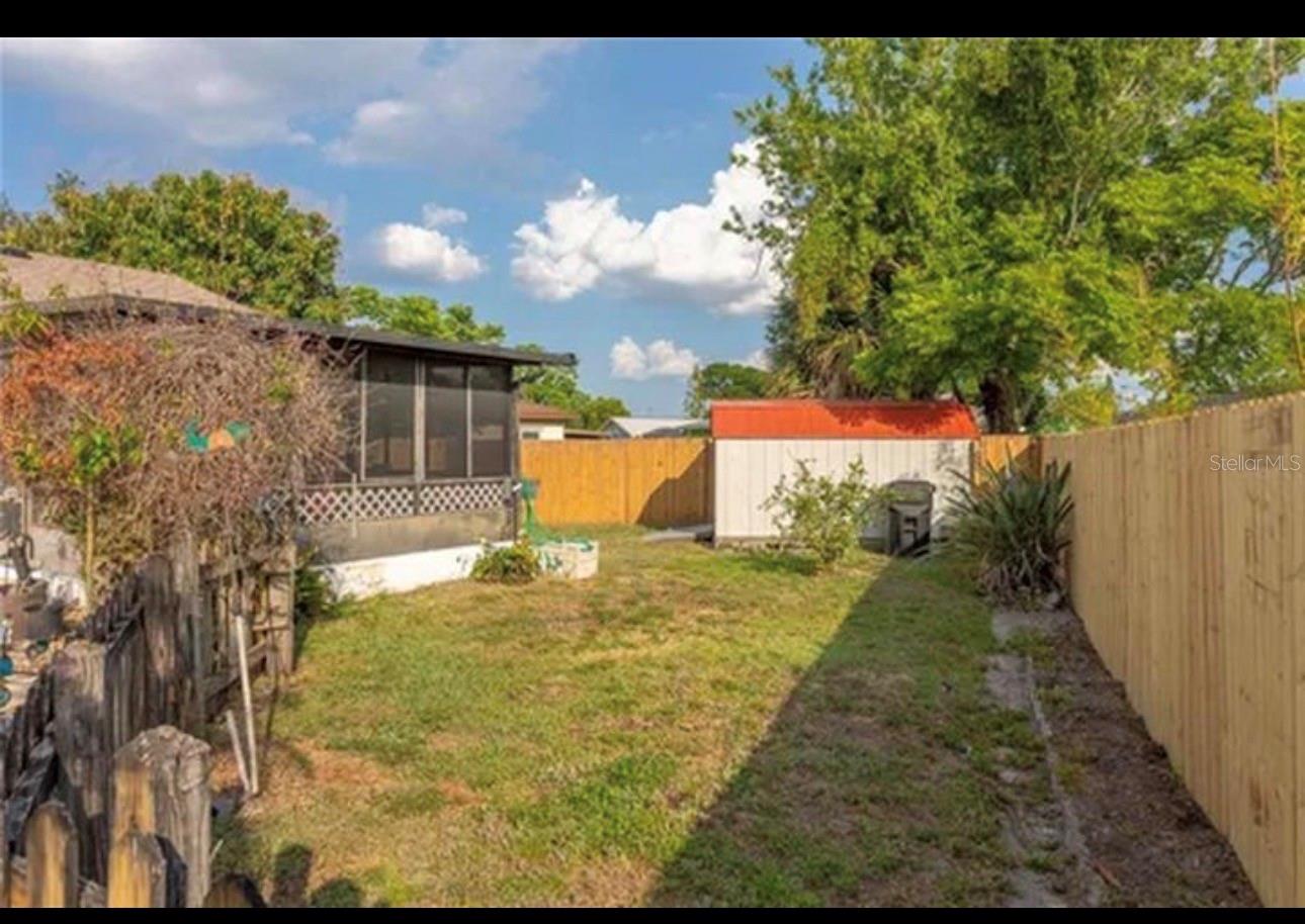 6126 Burhley Ct Property Photo 9
