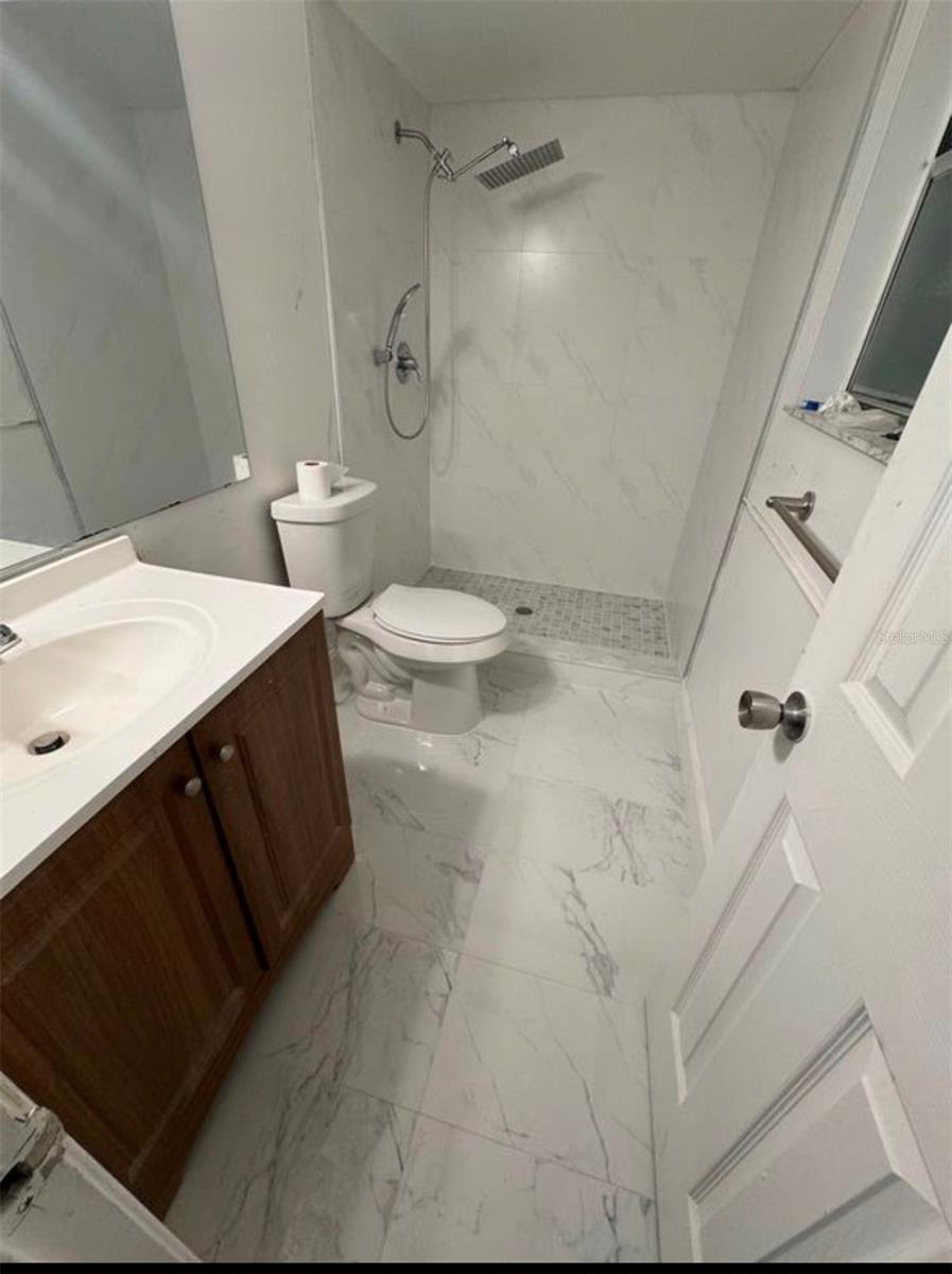 6126 Burhley Ct Property Photo 11