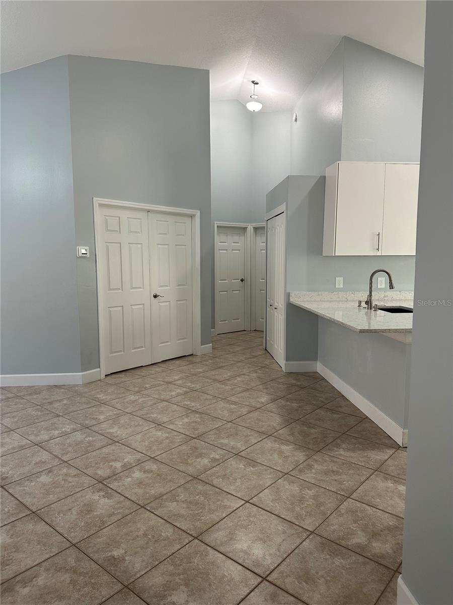 7357 Spring Villas Cir Property Photo 4