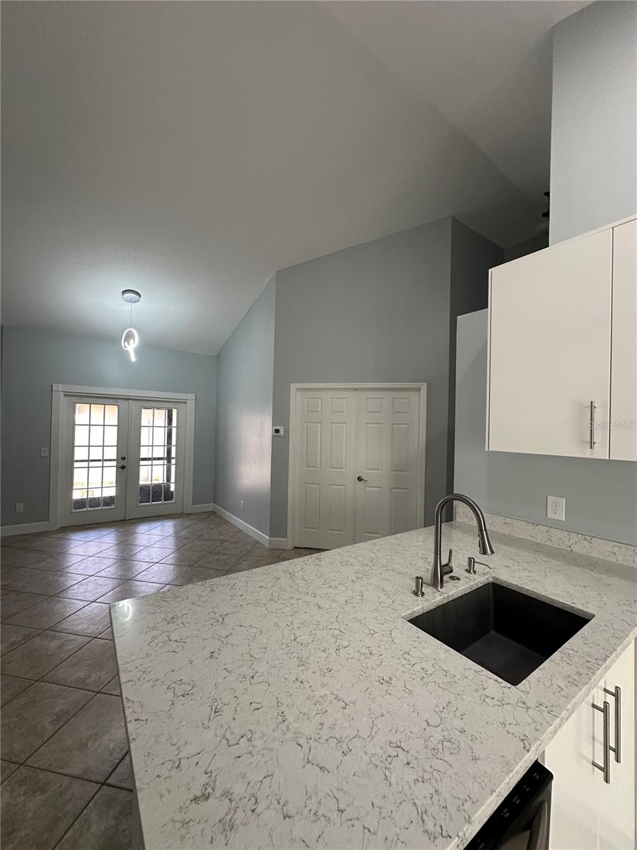 7357 Spring Villas Cir Property Photo 10