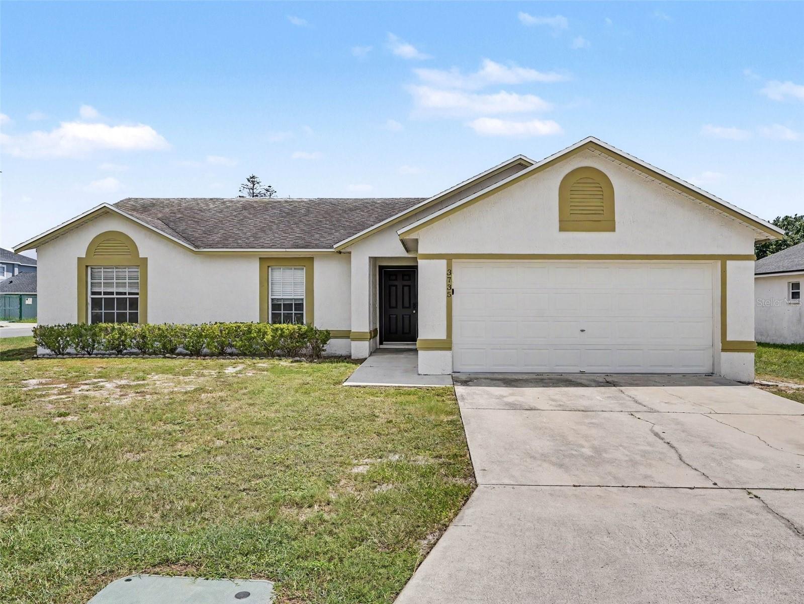 3735 IMPERIAL DR Property Photo 1