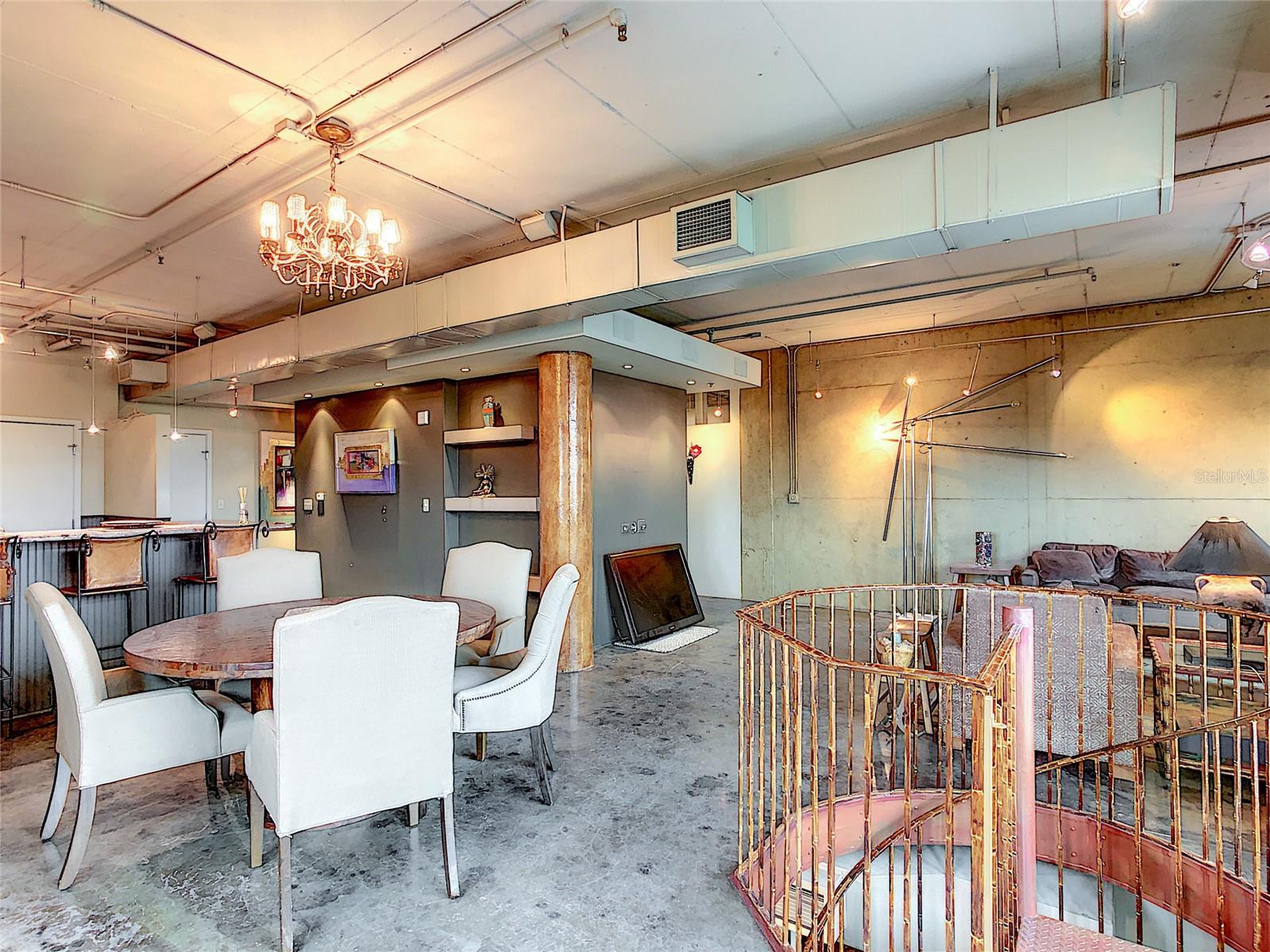 10 N Summerlin Ave #30 Property Photo 31