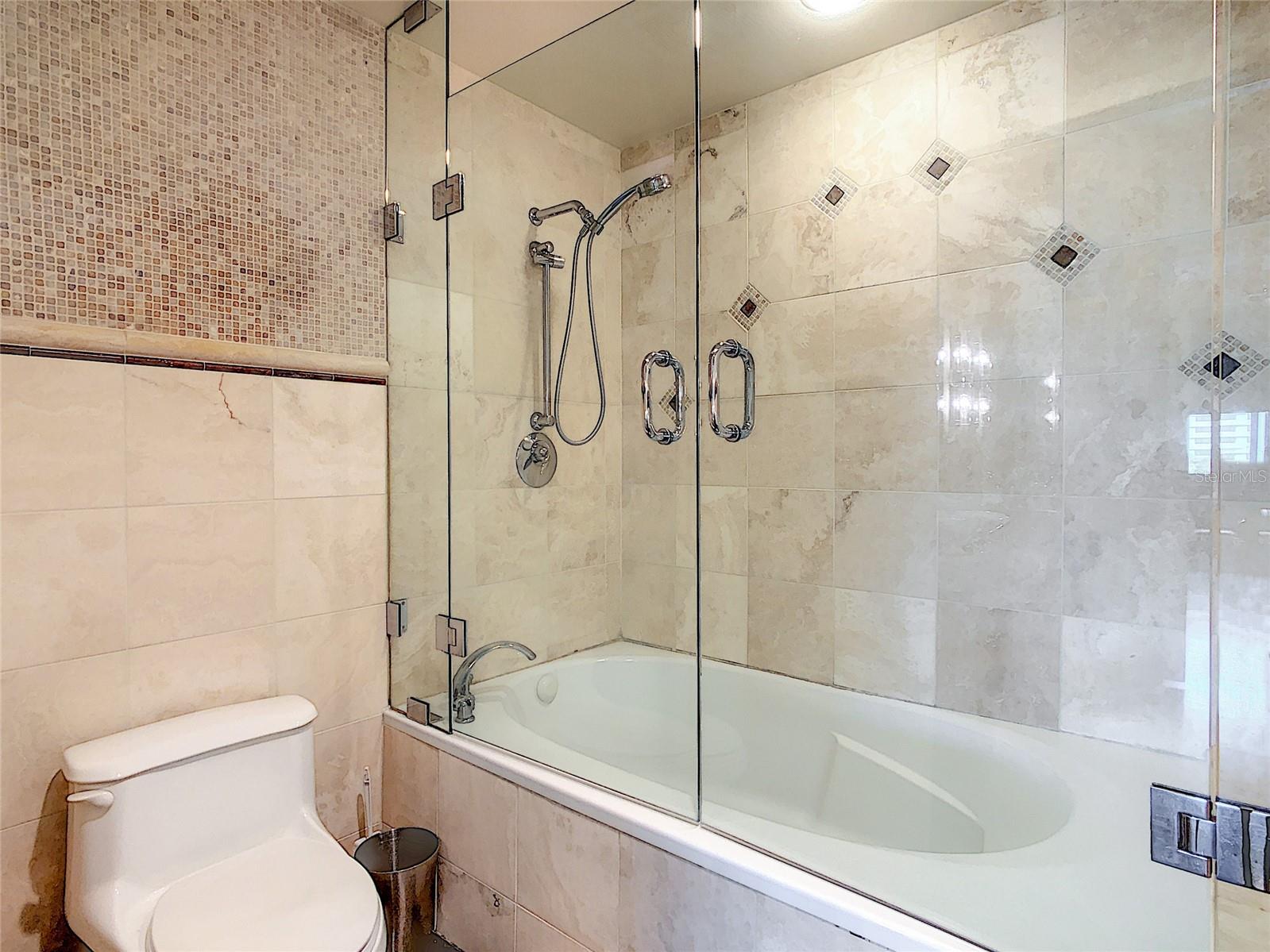 10 N Summerlin Ave #30 Property Photo 46