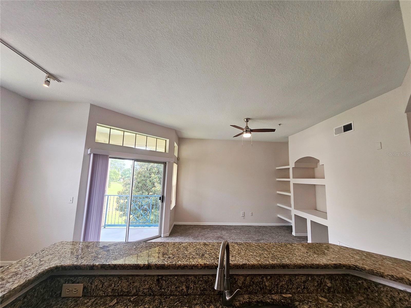 7230 Westpointe Blvd #1232 Property Photo 9
