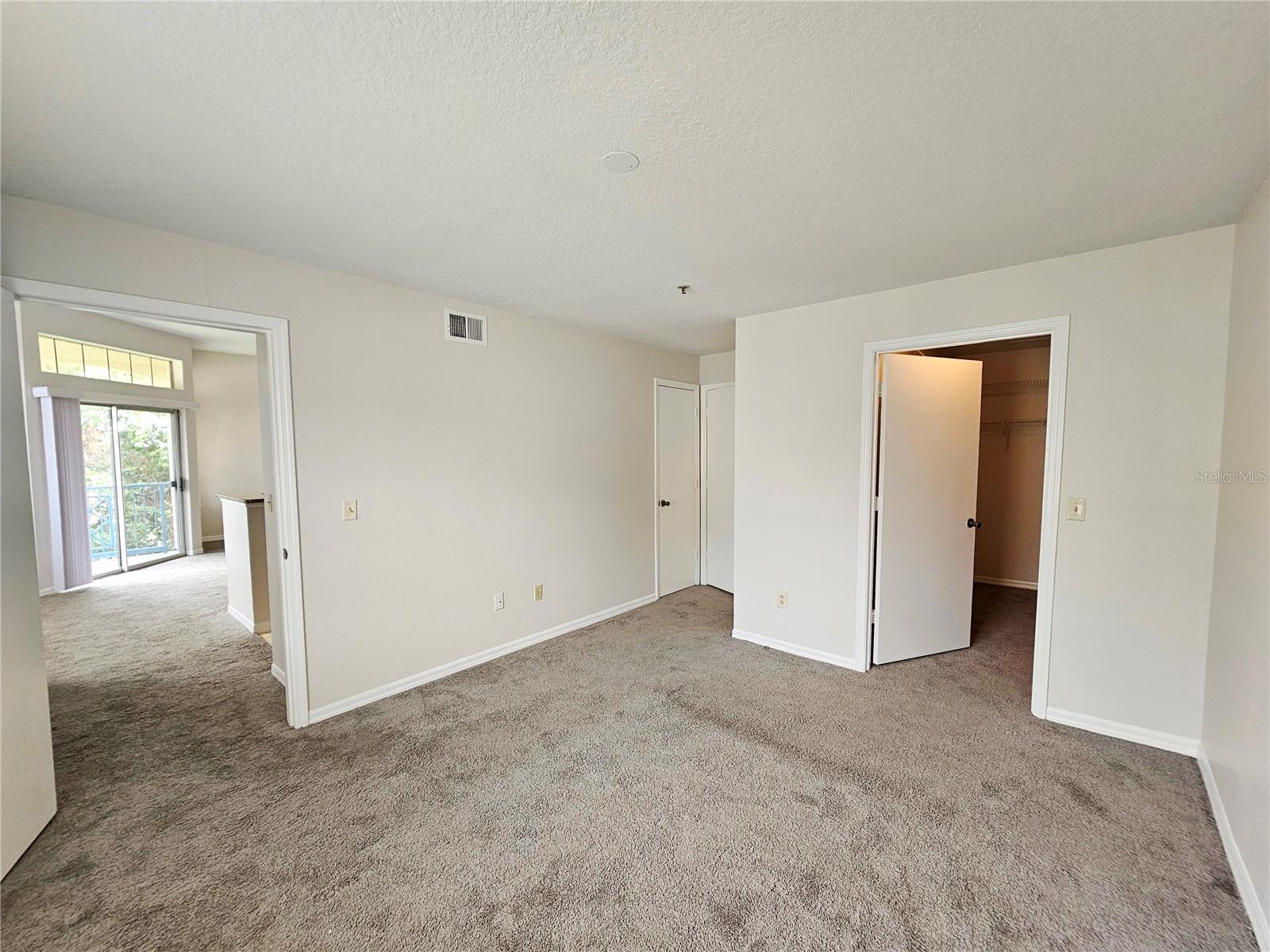 7230 Westpointe Blvd #1232 Property Photo 12
