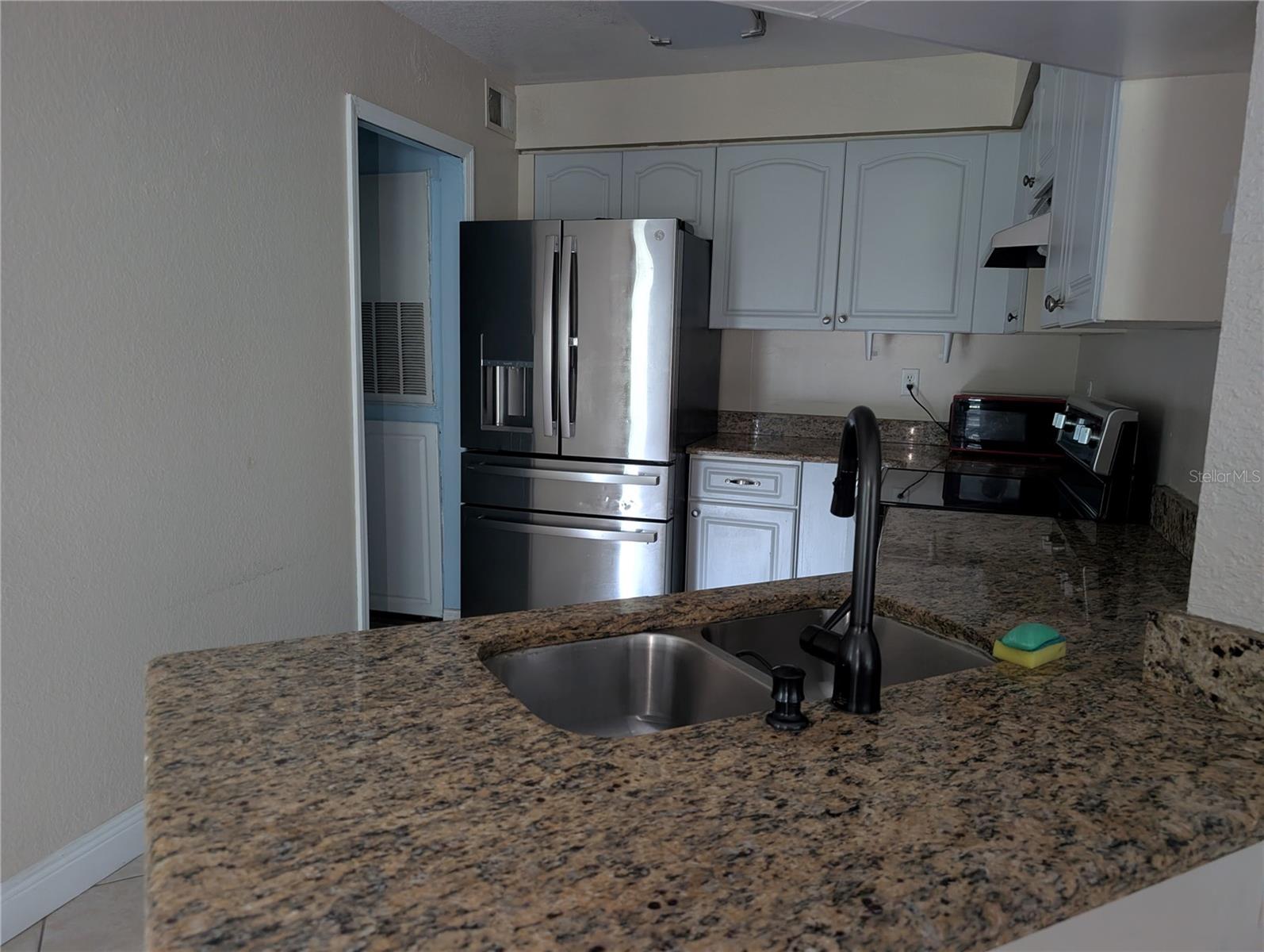 2550 N Alafaya Trl #12105 Property Photo 6