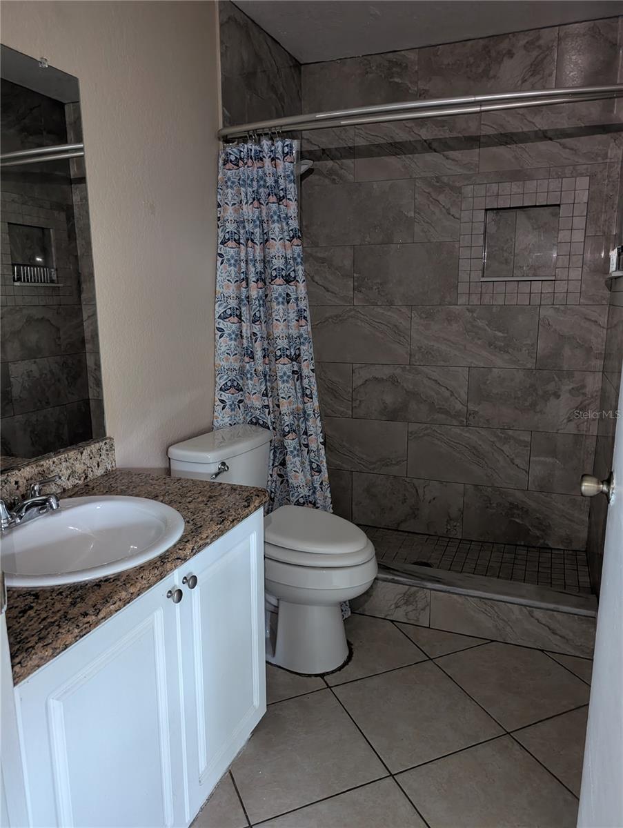2550 N Alafaya Trl #12105 Property Photo 17