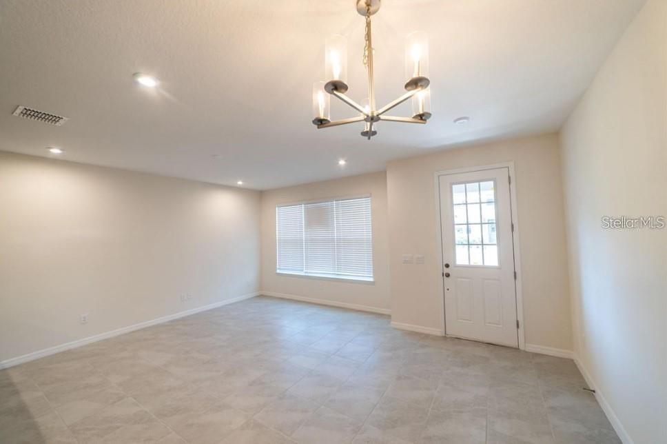 8860 Herencia Aly Property Photo 5