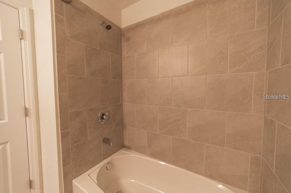 8860 Herencia Aly Property Photo 25