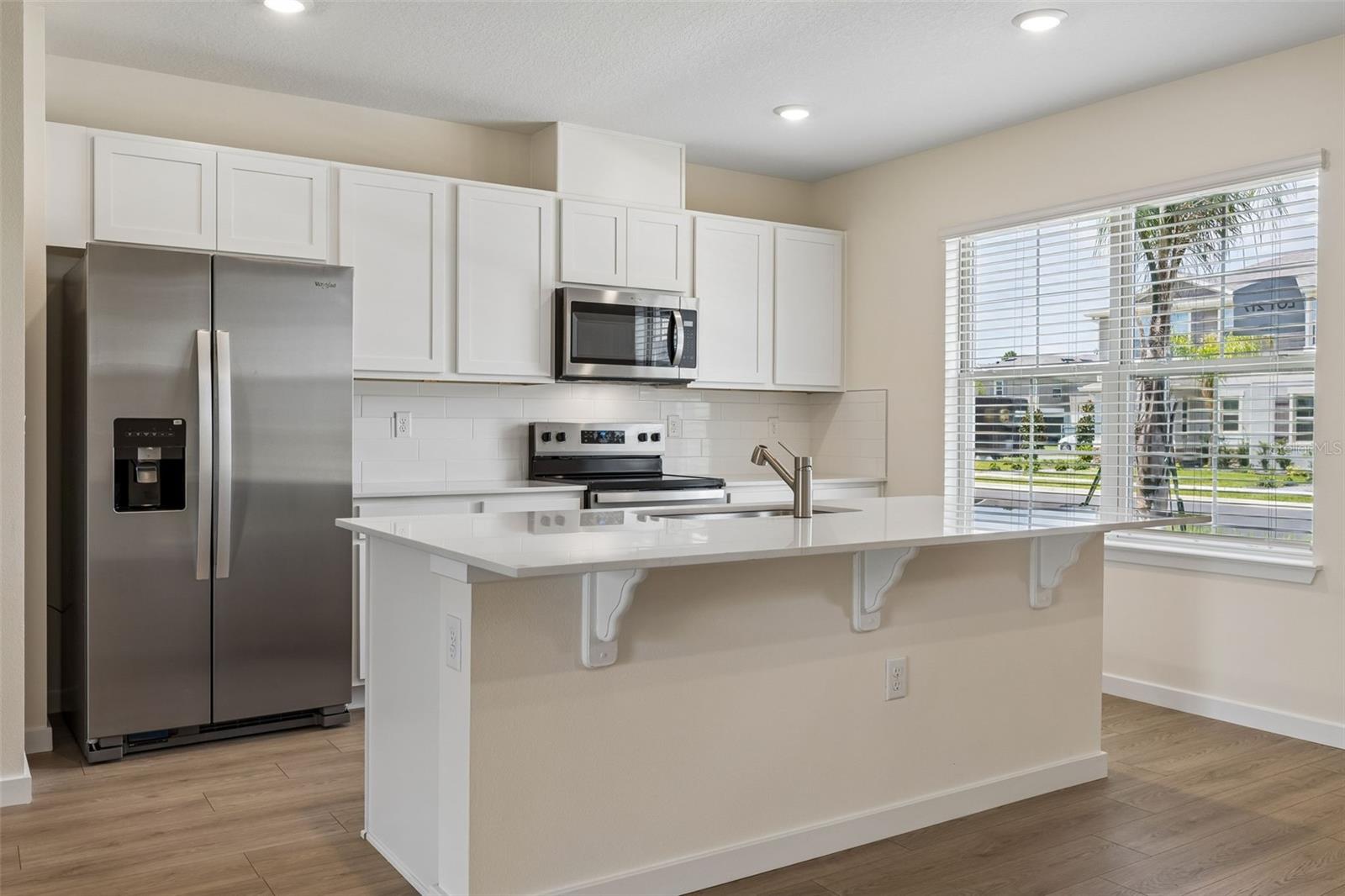 16588 Barbours Creek Way Property Photo 10