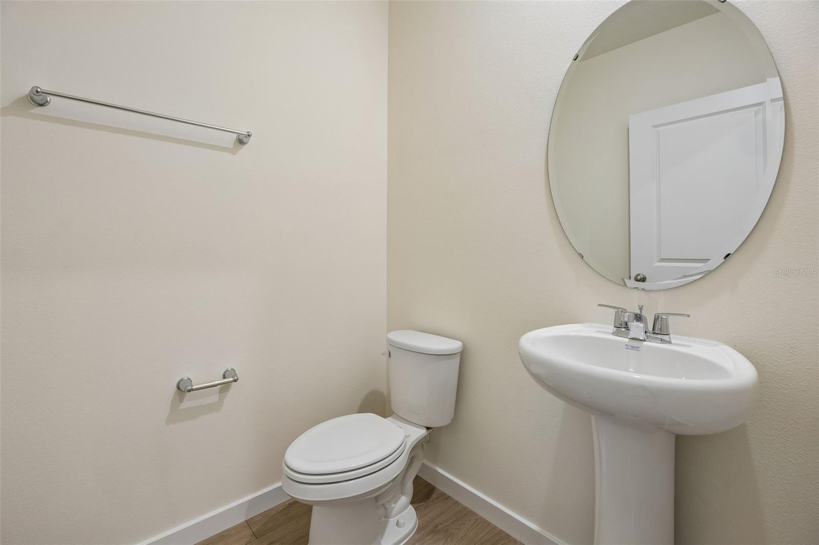 16588 Barbours Creek Way Property Photo 17