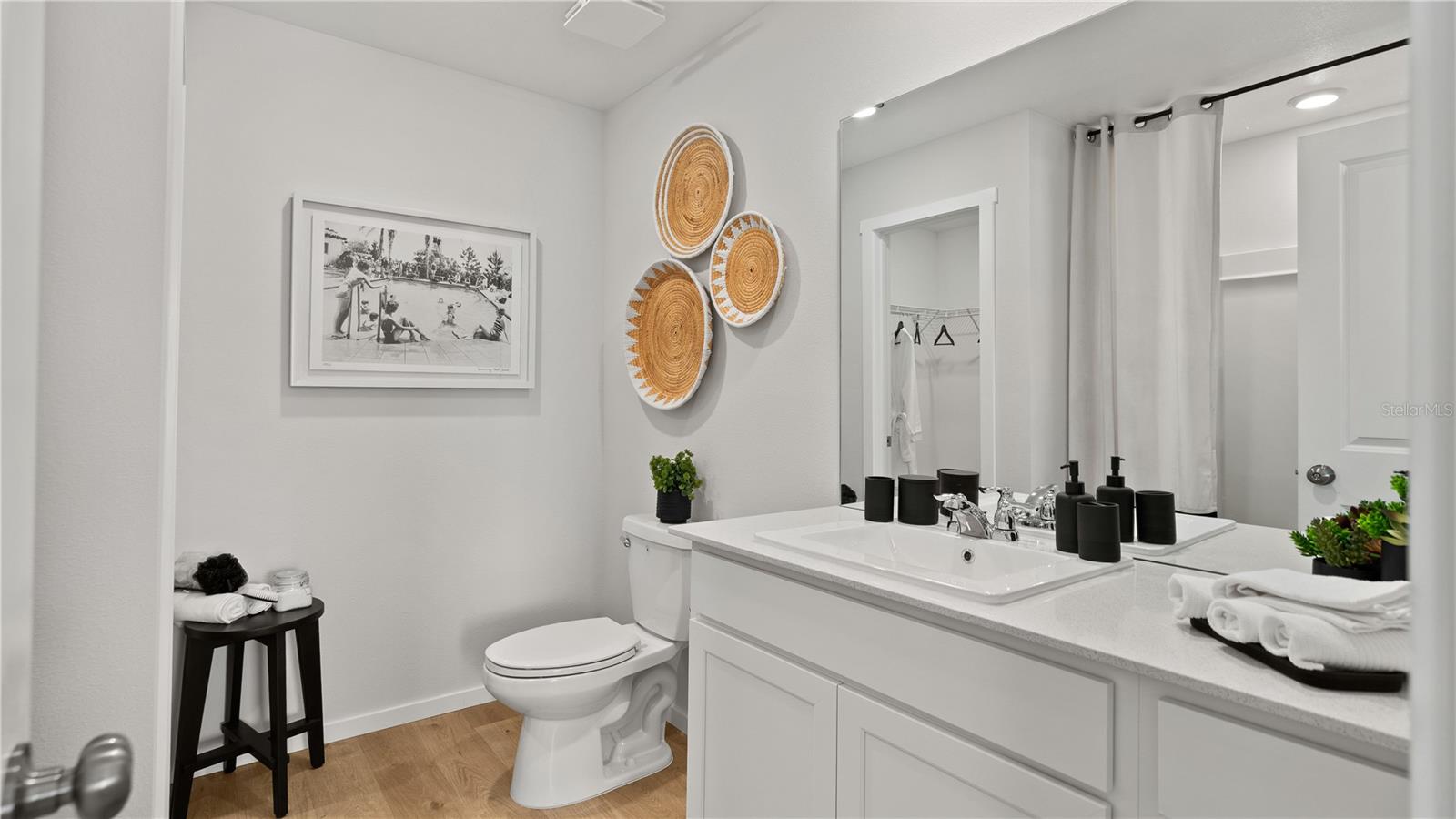 3021 Captain Jax Way Property Photo 14