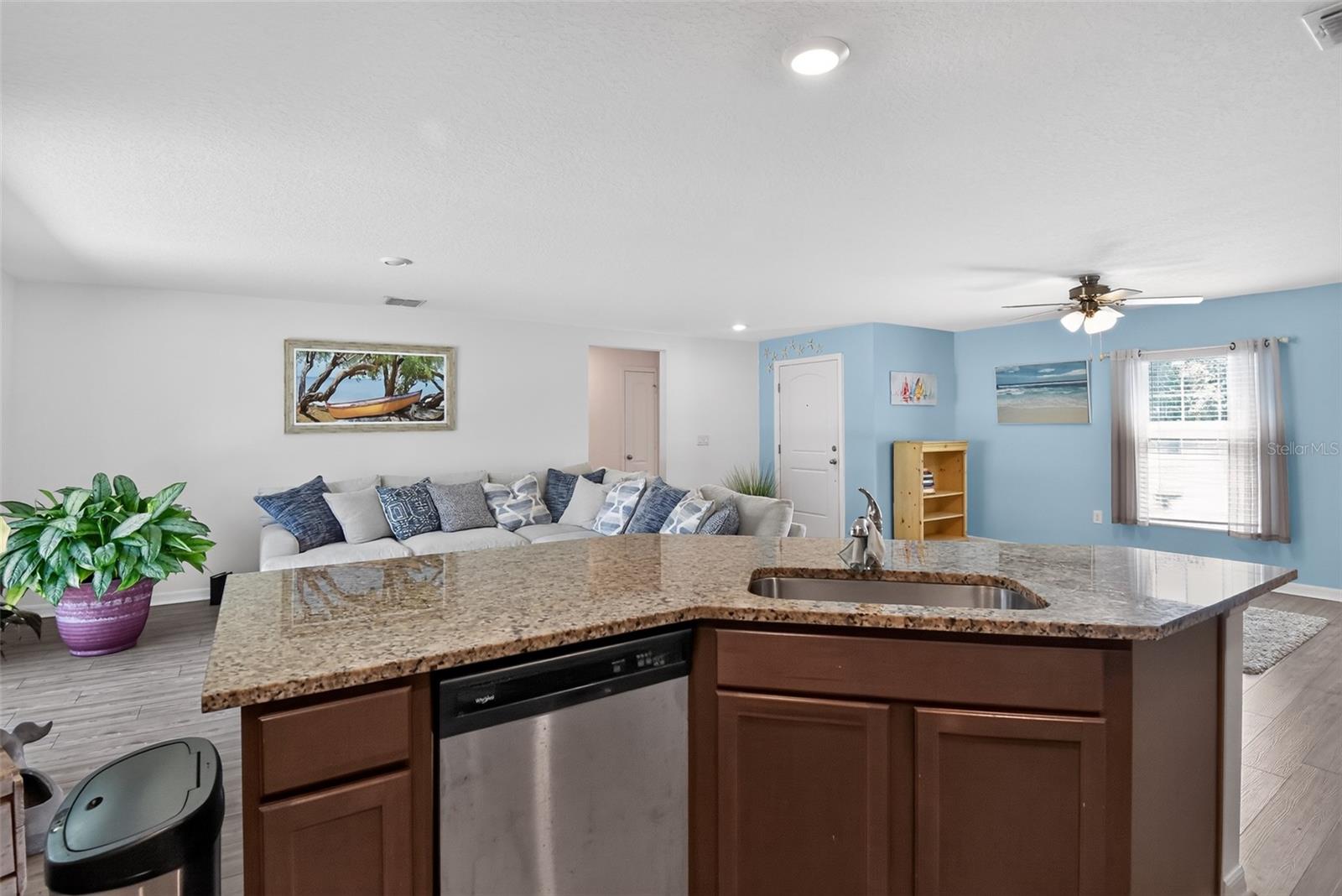 39 Sederholm Path Property Photo 6