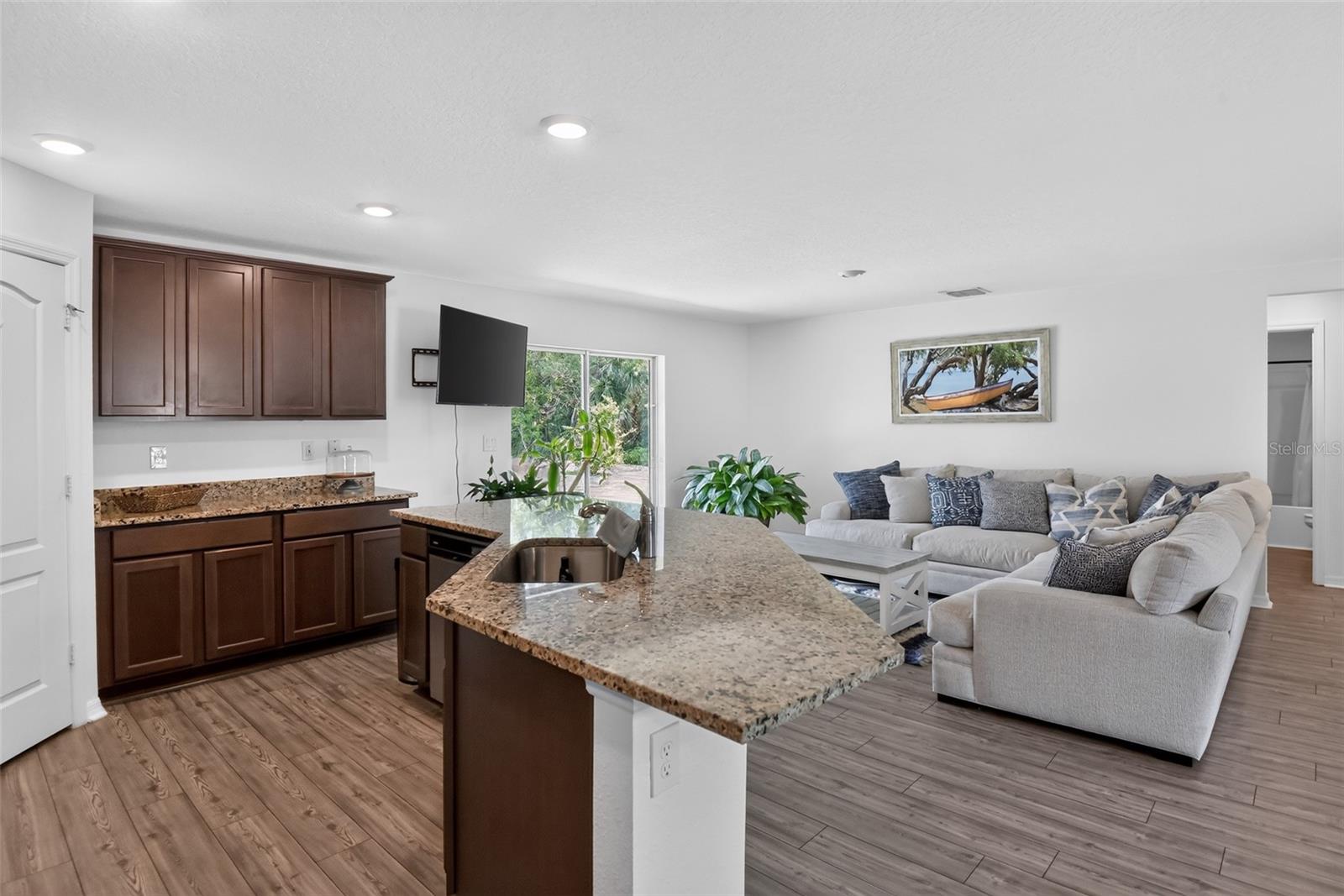 39 Sederholm Path Property Photo 7