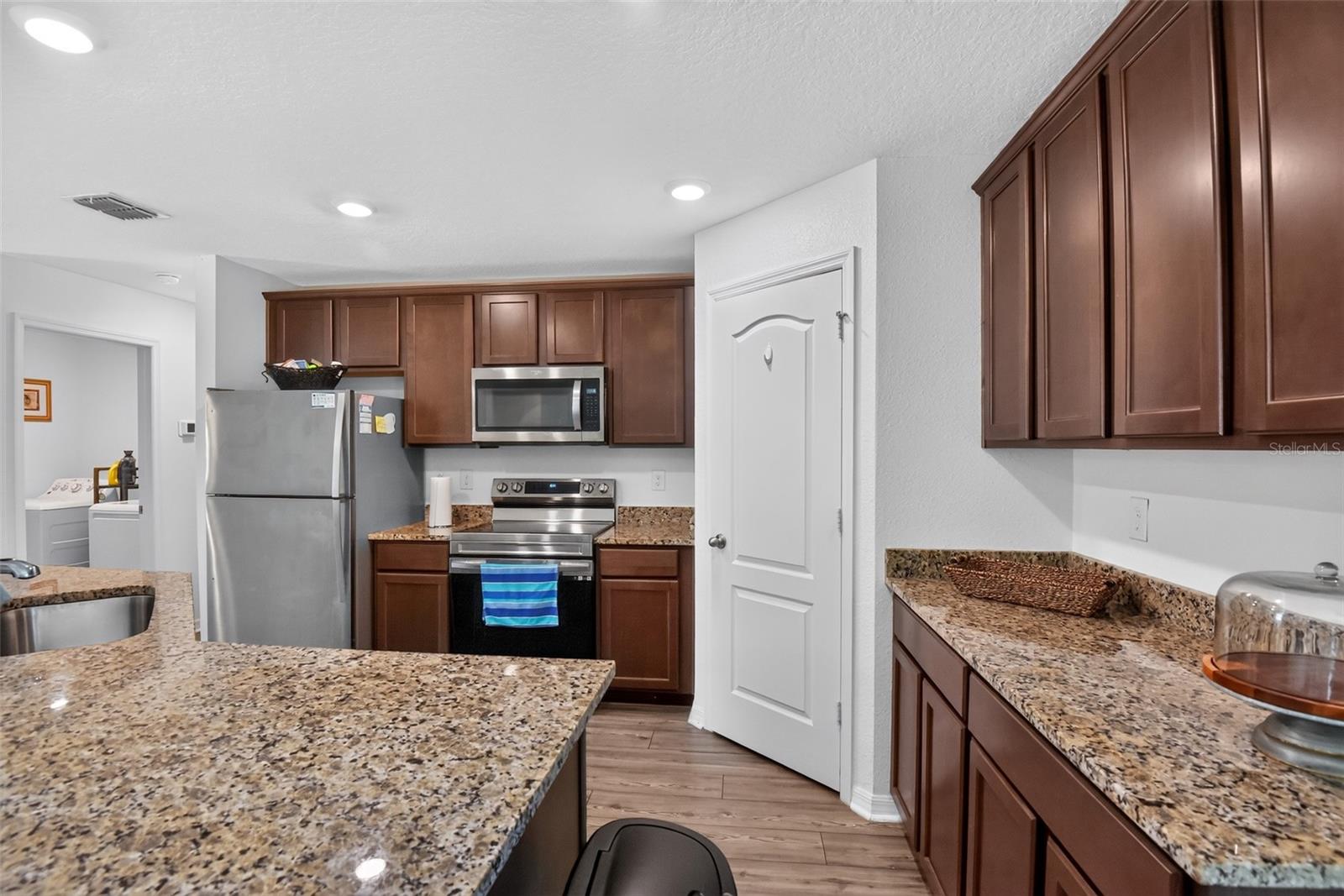 39 Sederholm Path Property Photo 8