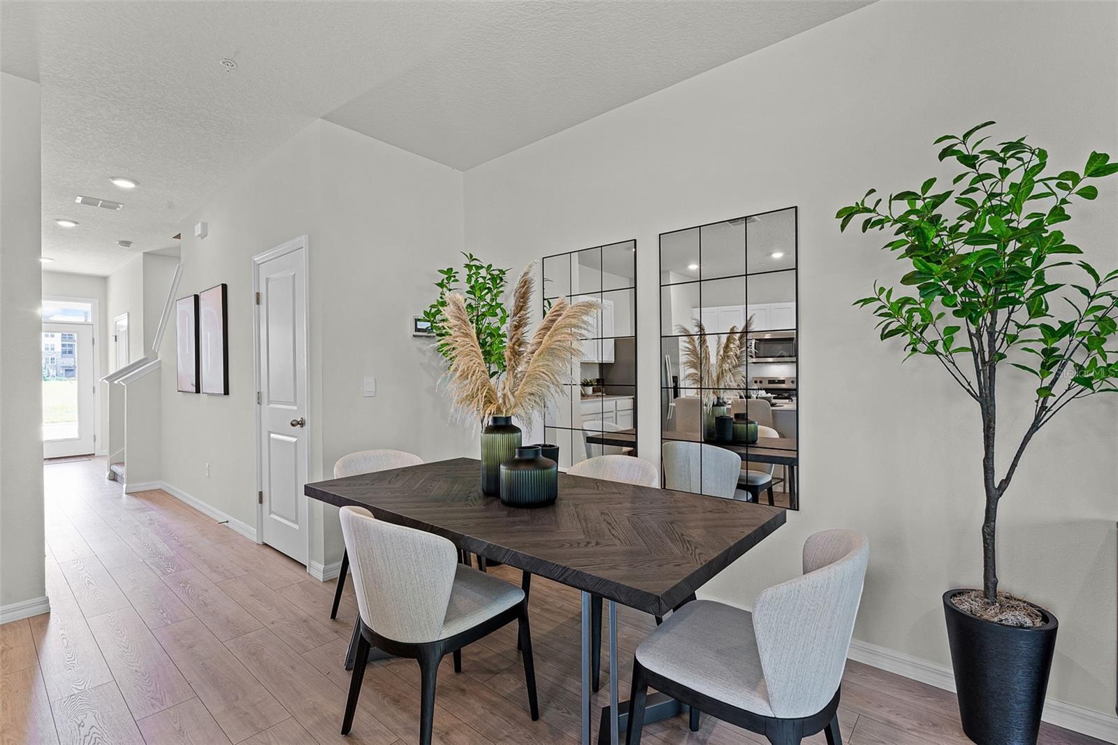 3575 Chroma St Property Photo 4