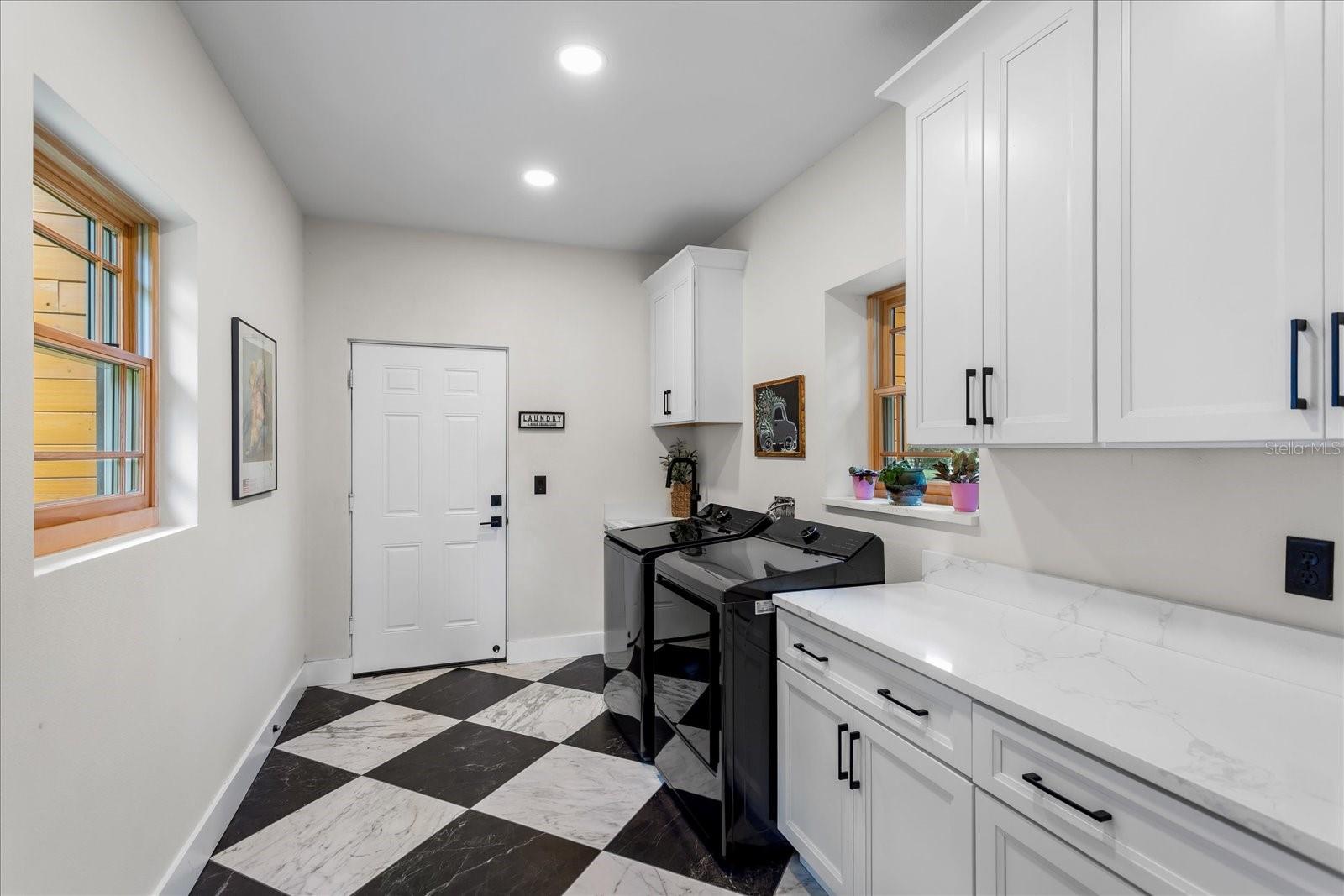 5208 Effie Dr Property Photo 41