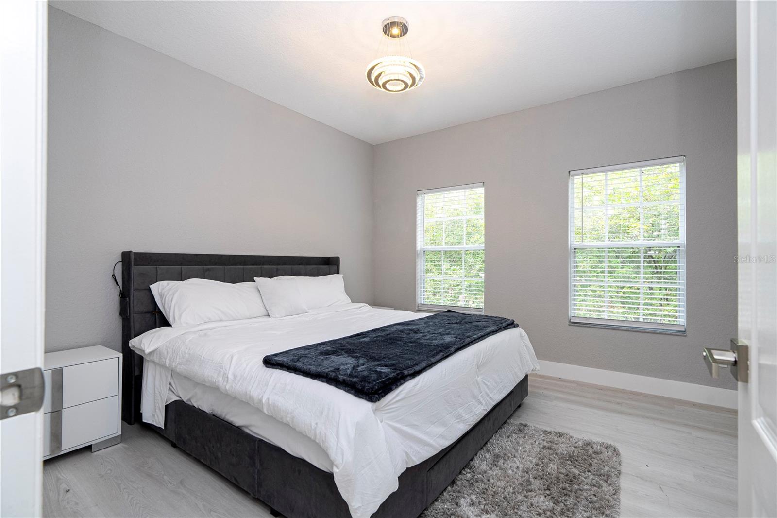2328 Caravelle Cir Property Photo 55