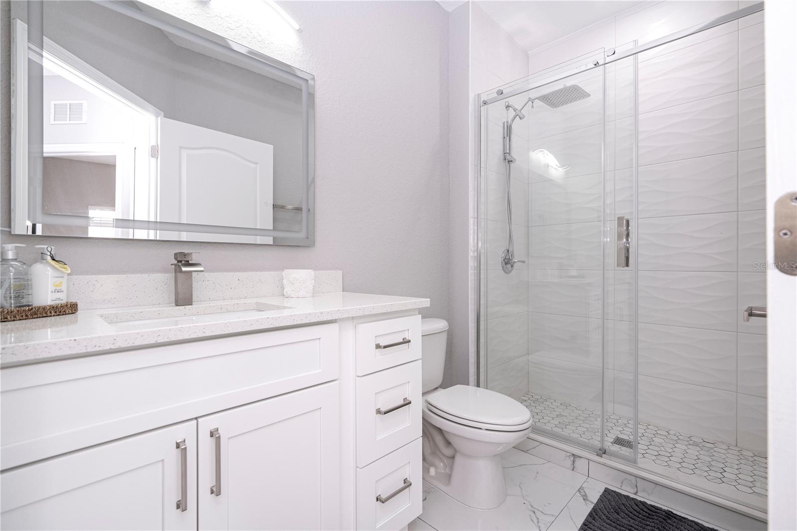 2328 Caravelle Cir Property Photo 67