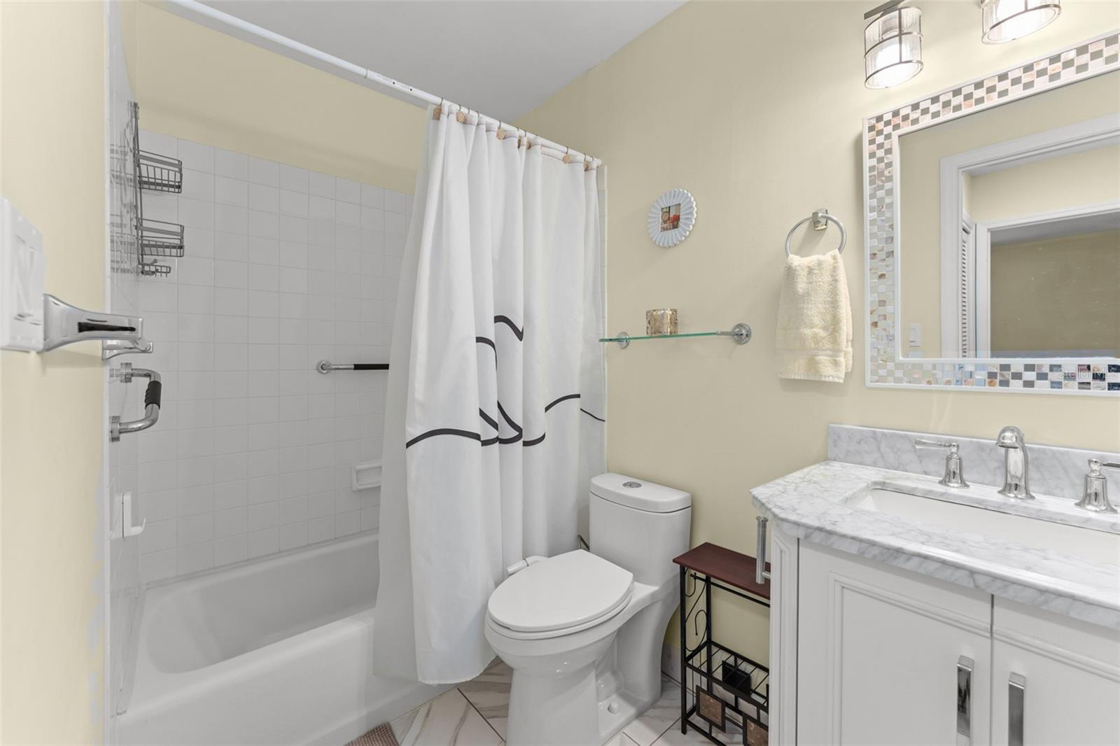 1076 Villa Ln #68 Property Photo 21