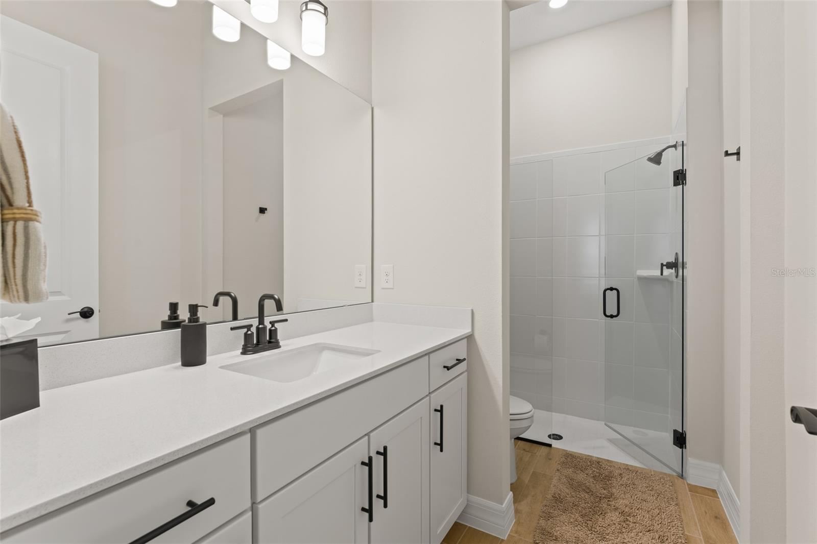 3292 Windbeam Ct Property Photo 49