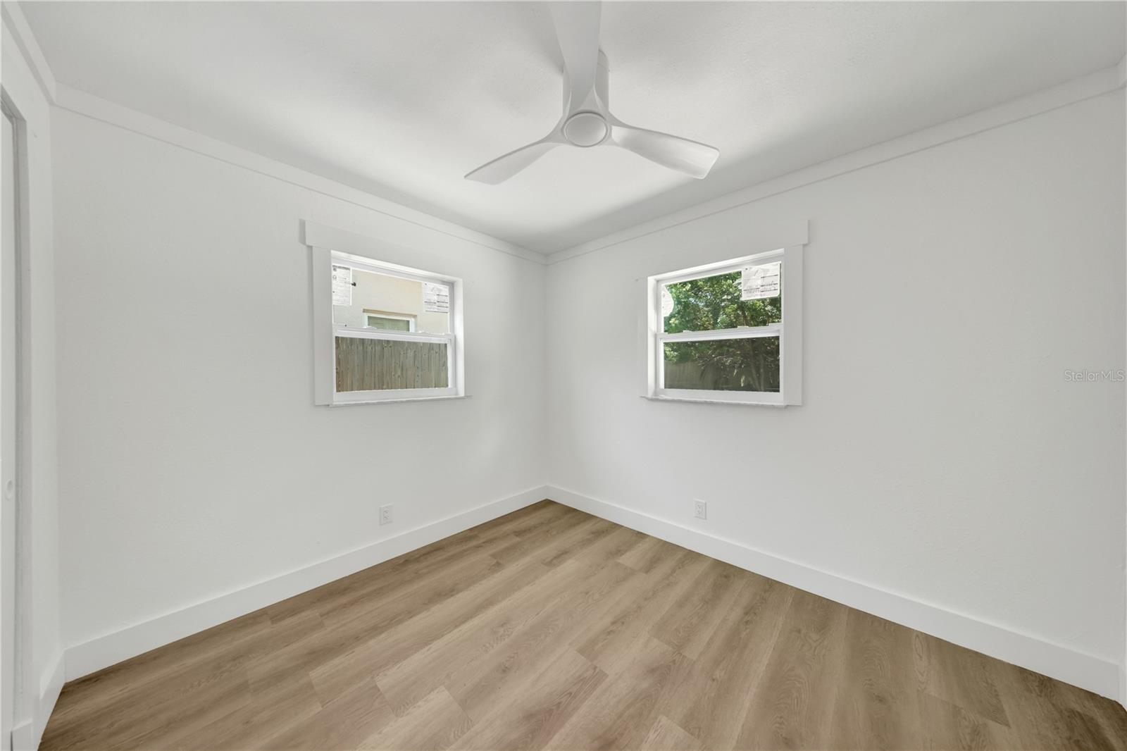 2264 Winchester Dr Property Photo 18
