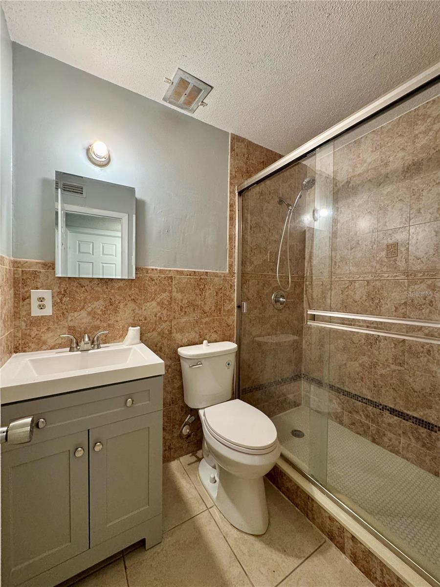 775 Hillview Dr Property Photo 7