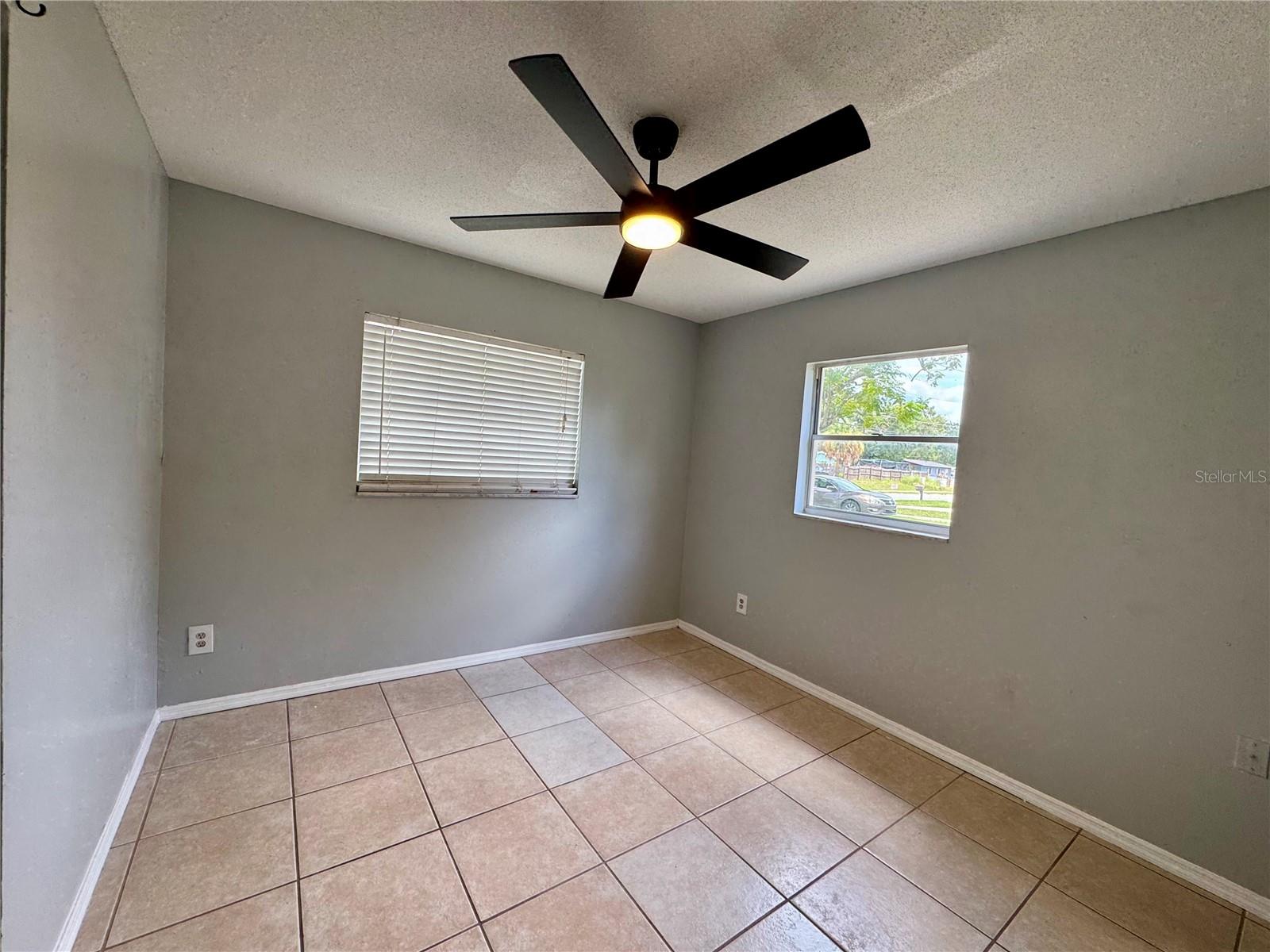 775 Hillview Dr Property Photo 8