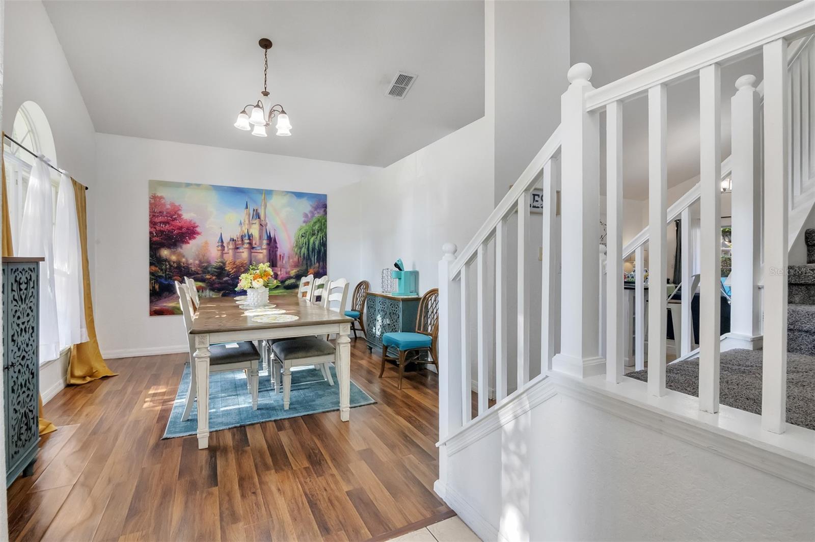 17833 Woodcrest Way Property Photo 3