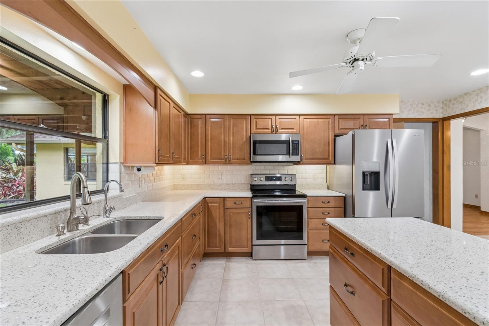4960 Lake Gatlin Woods Ct Property Photo 16