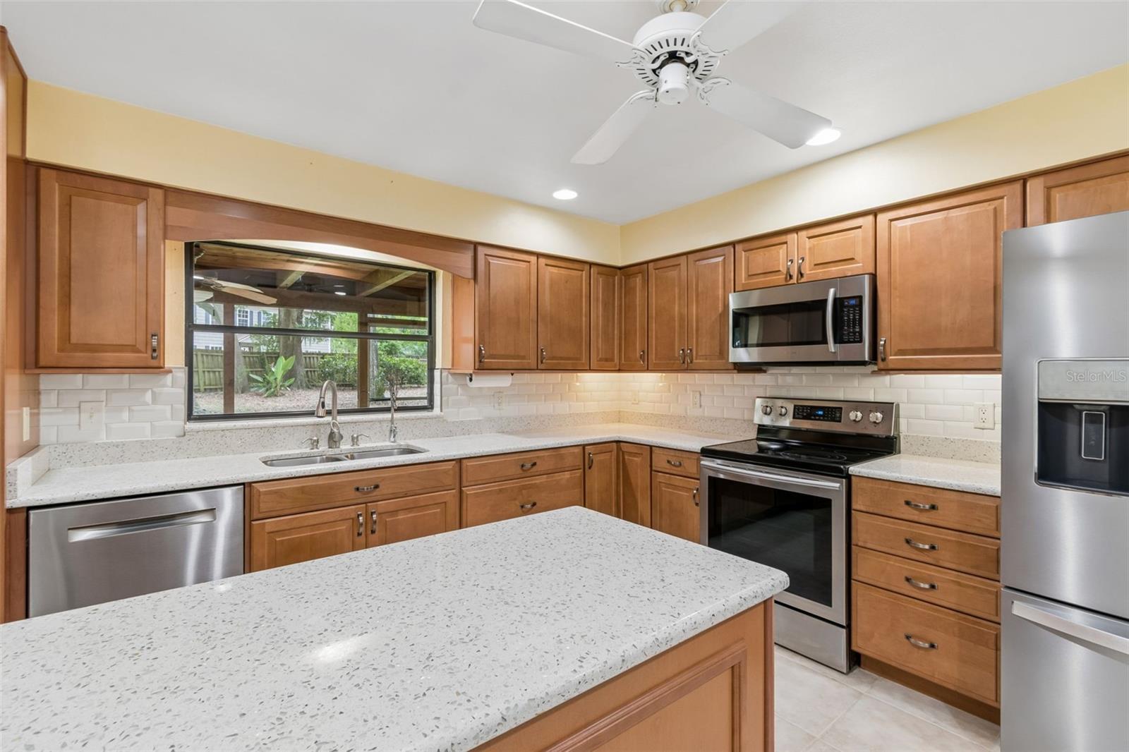 4960 Lake Gatlin Woods Ct Property Photo 19