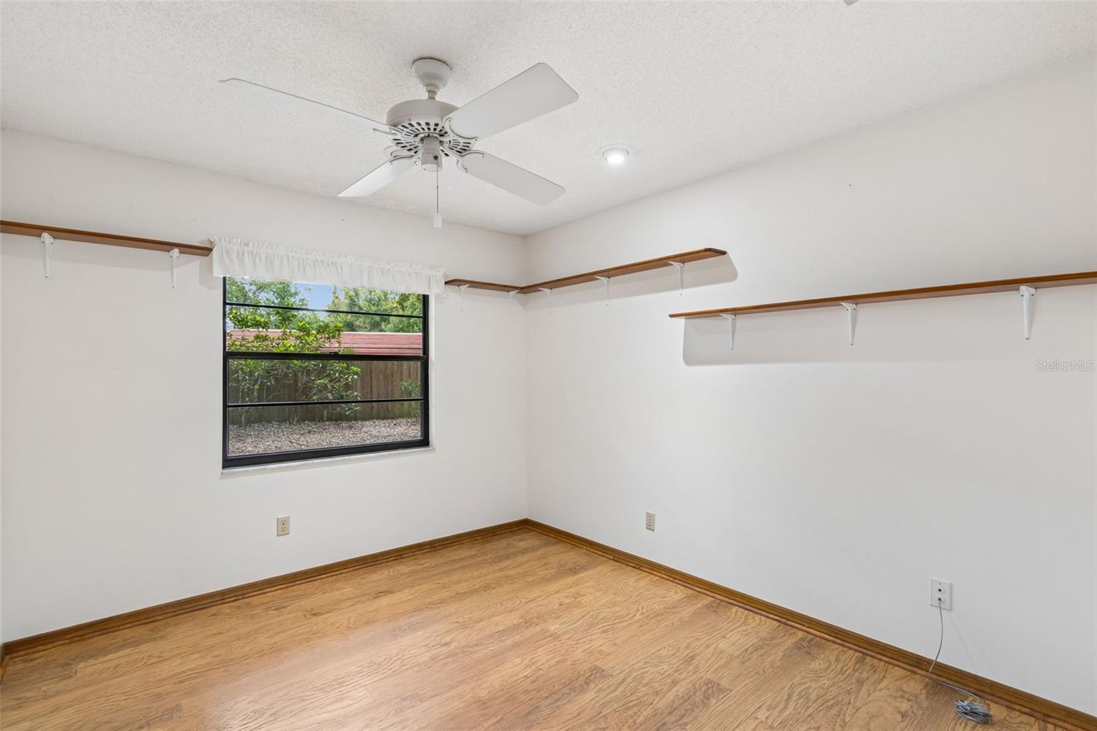 4960 Lake Gatlin Woods Ct Property Photo 32