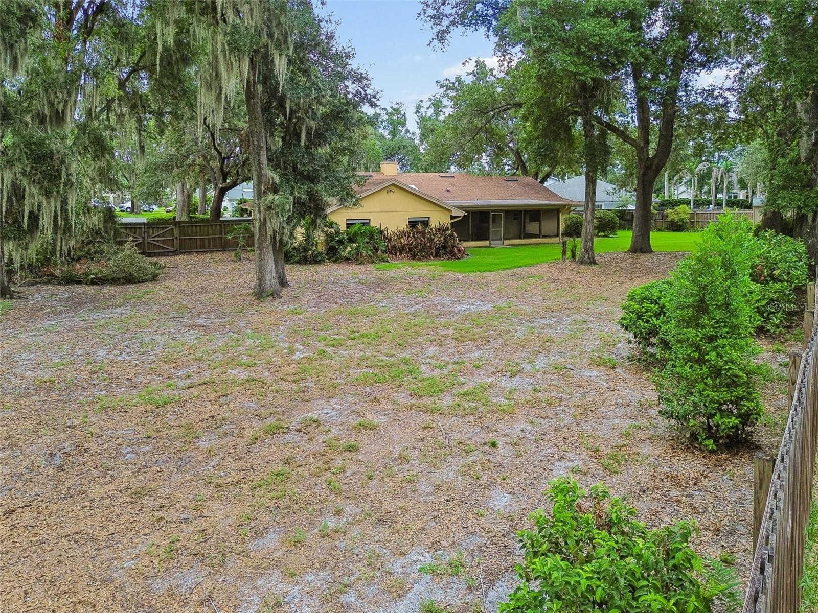 4960 Lake Gatlin Woods Ct Property Photo 59