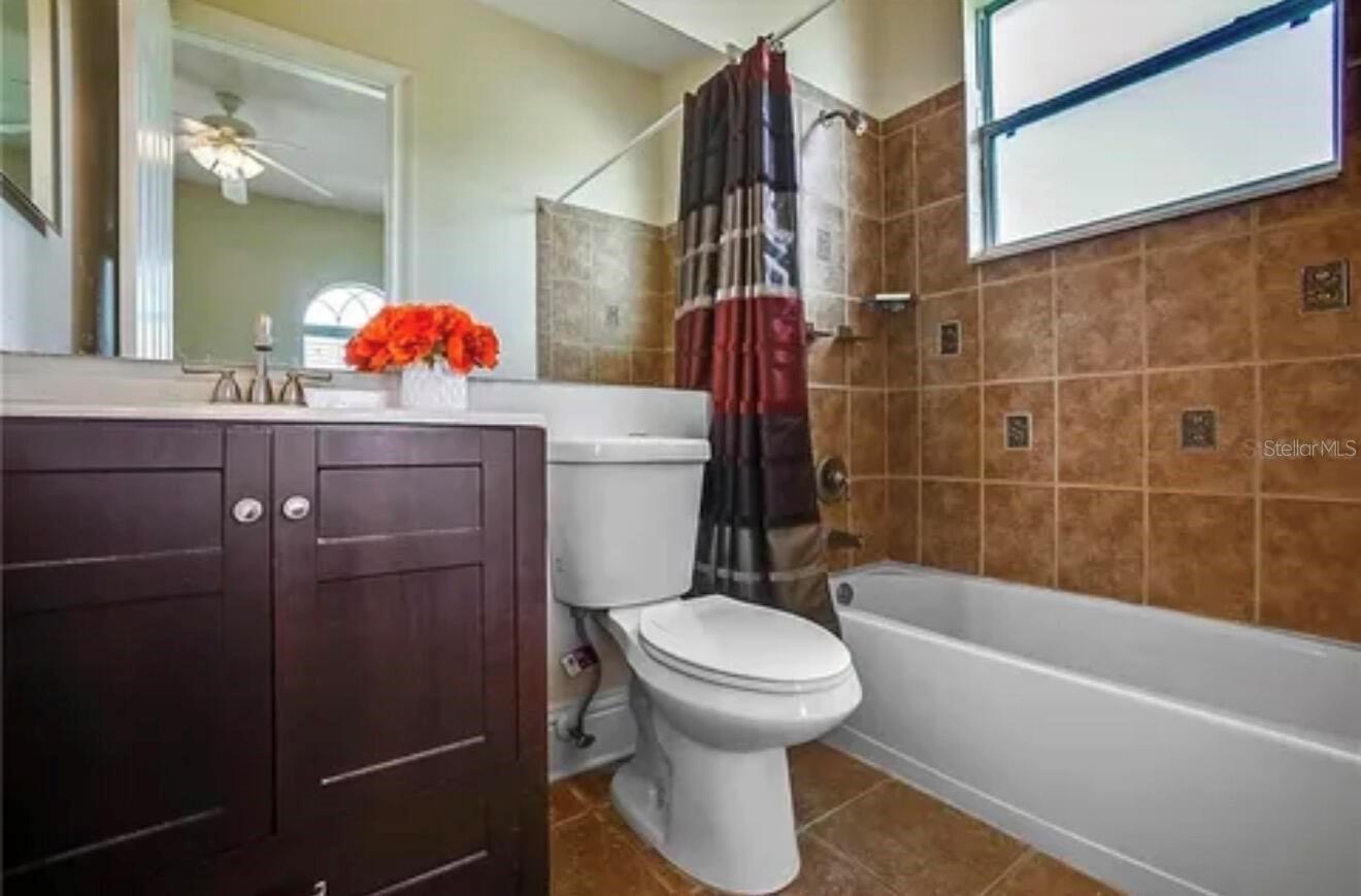 2120 Bunker View Ct Property Photo 42