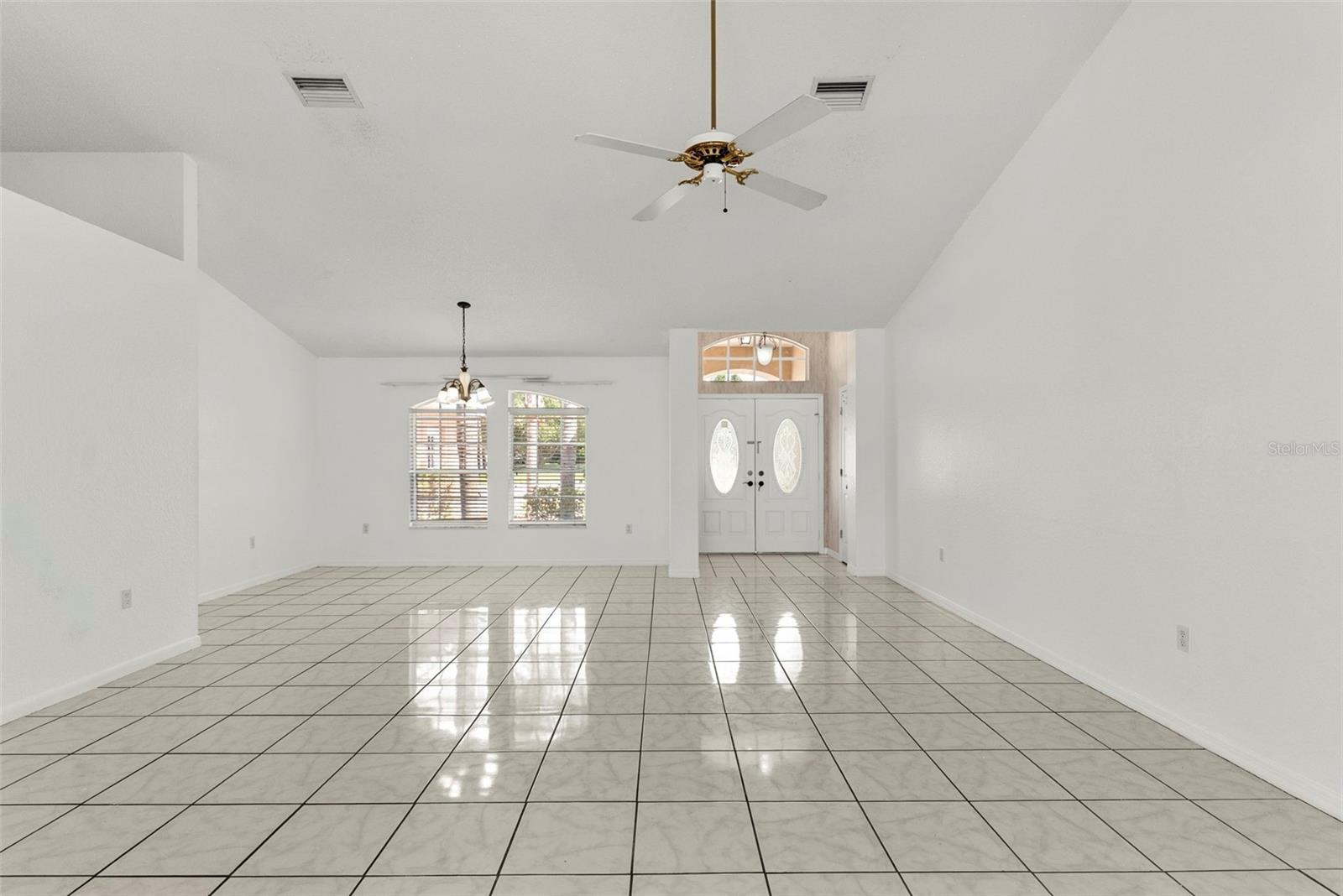 4653 Mariner Blvd Property Photo 8