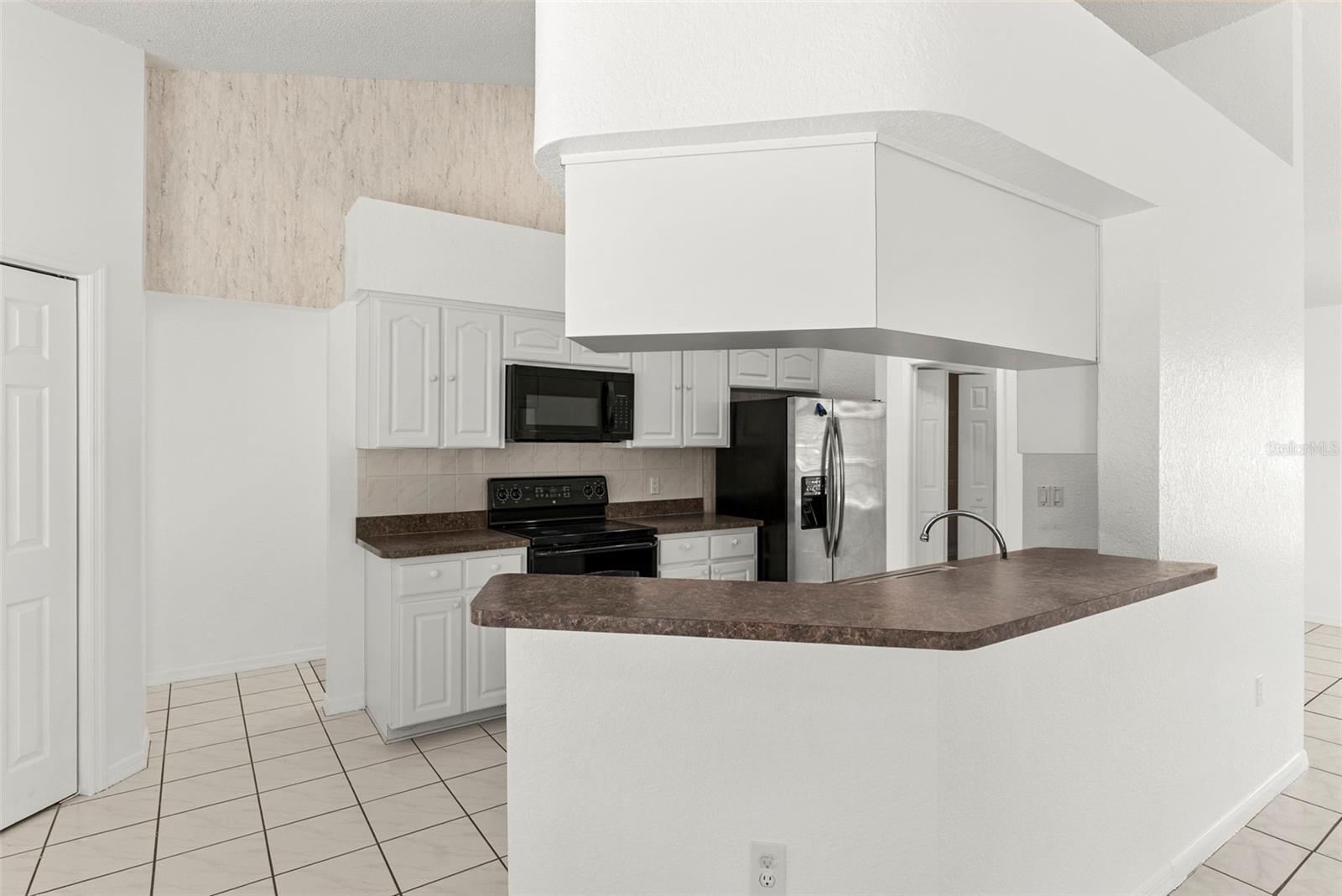 4653 Mariner Blvd Property Photo 13