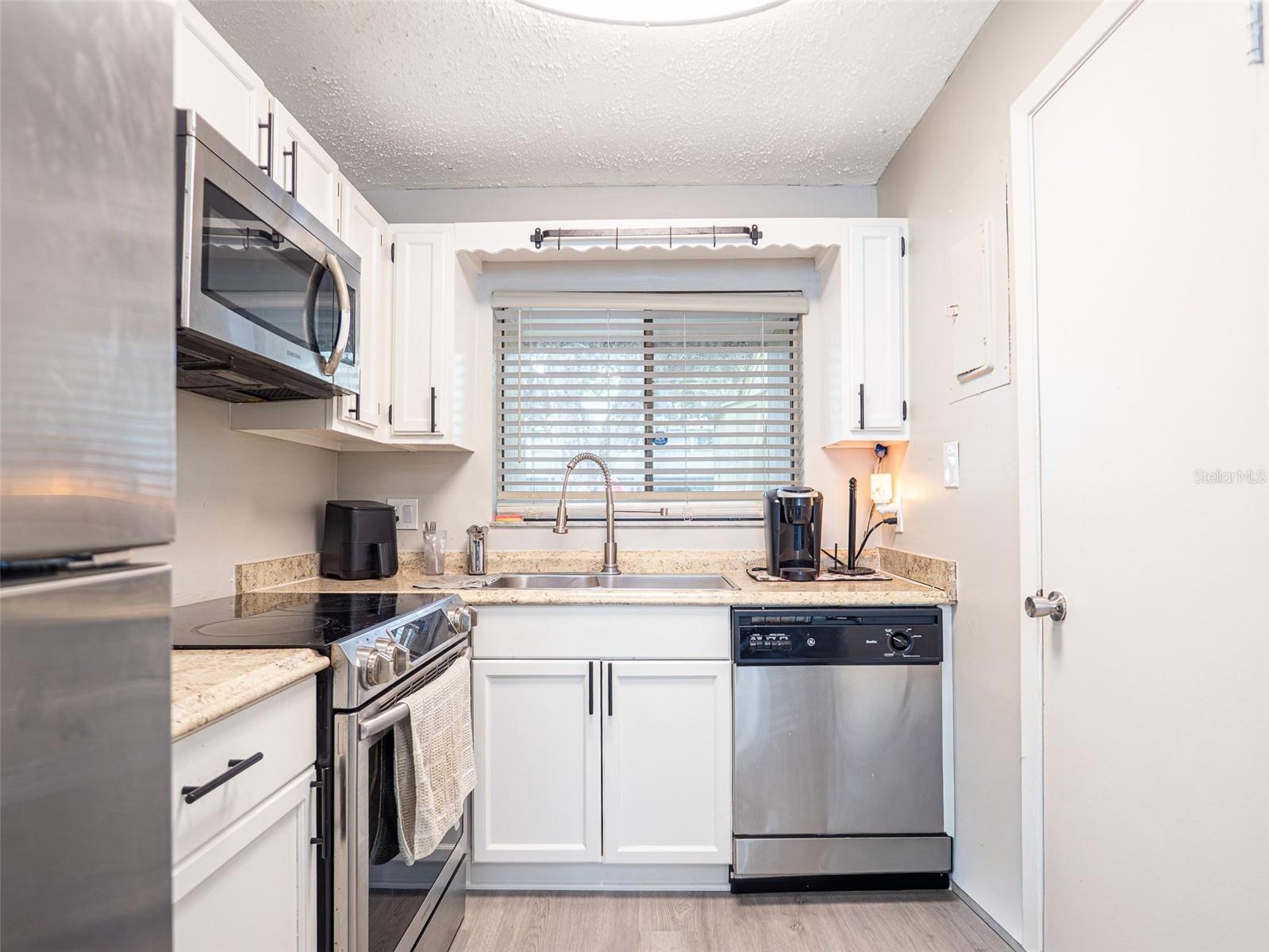 7468 Canford Ct #24 Property Photo 12