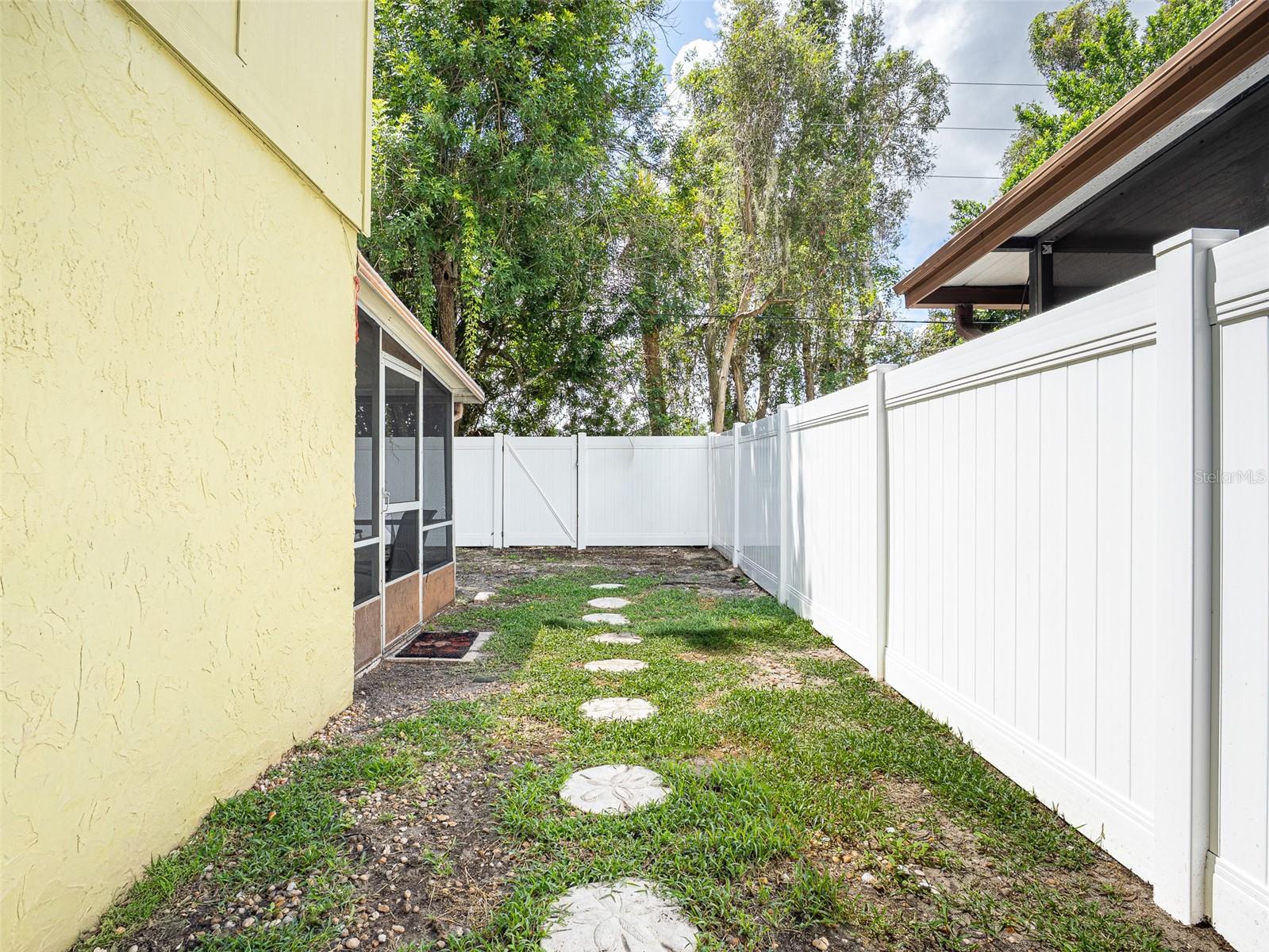 7468 Canford Ct #24 Property Photo 30