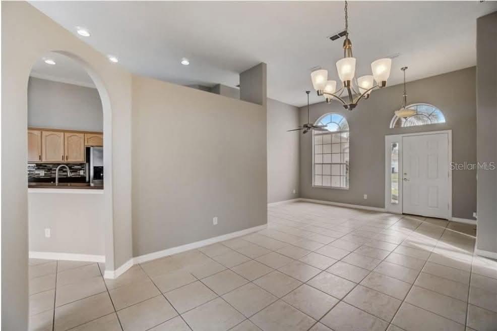 1061 Seneca Trl Property Photo 4