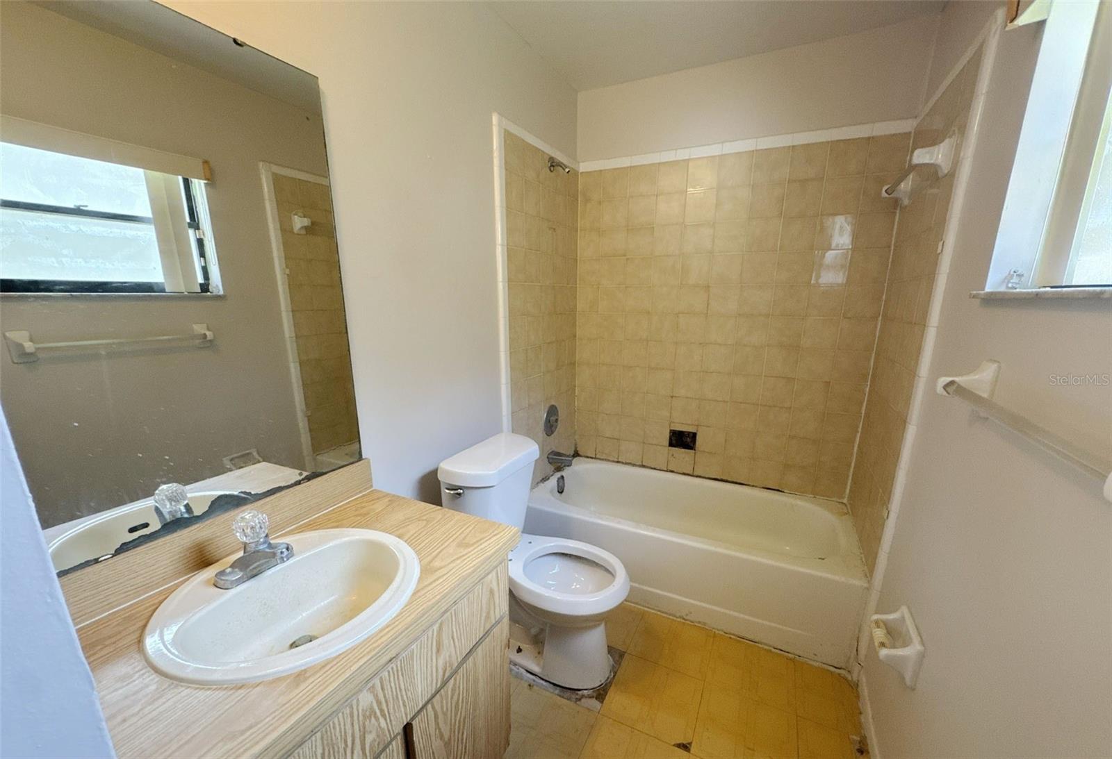 762 Kings Cove Ct Property Photo 11