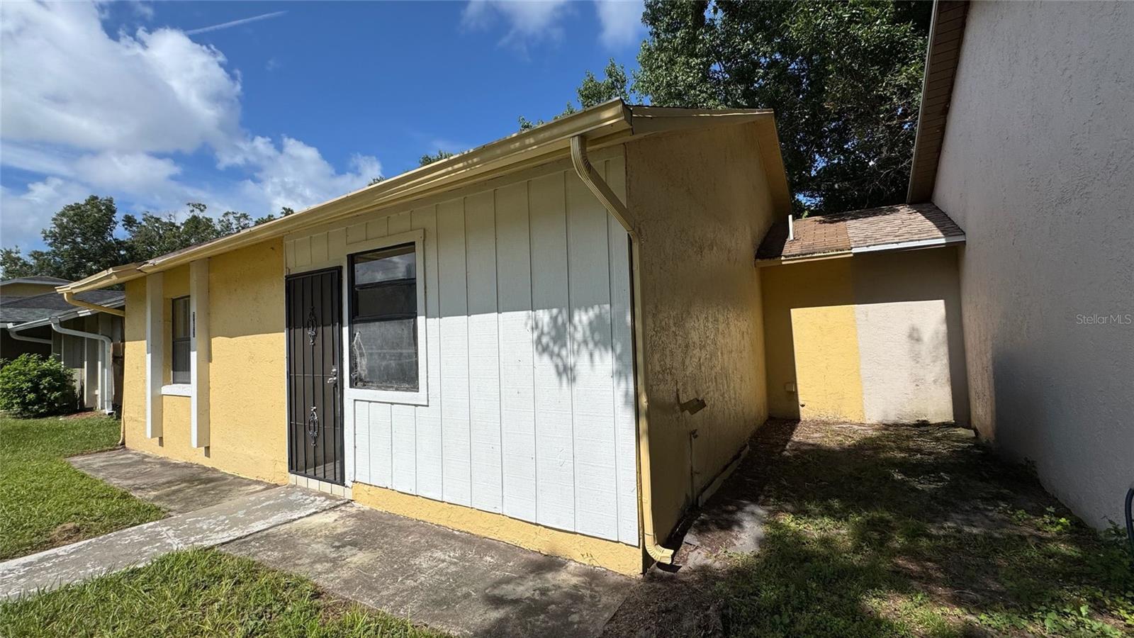 762 Kings Cove Ct Property Photo 12
