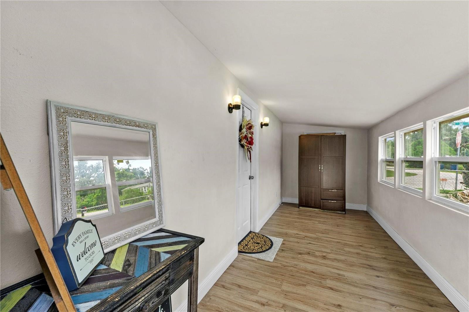 204 Pine Ave Property Photo 25