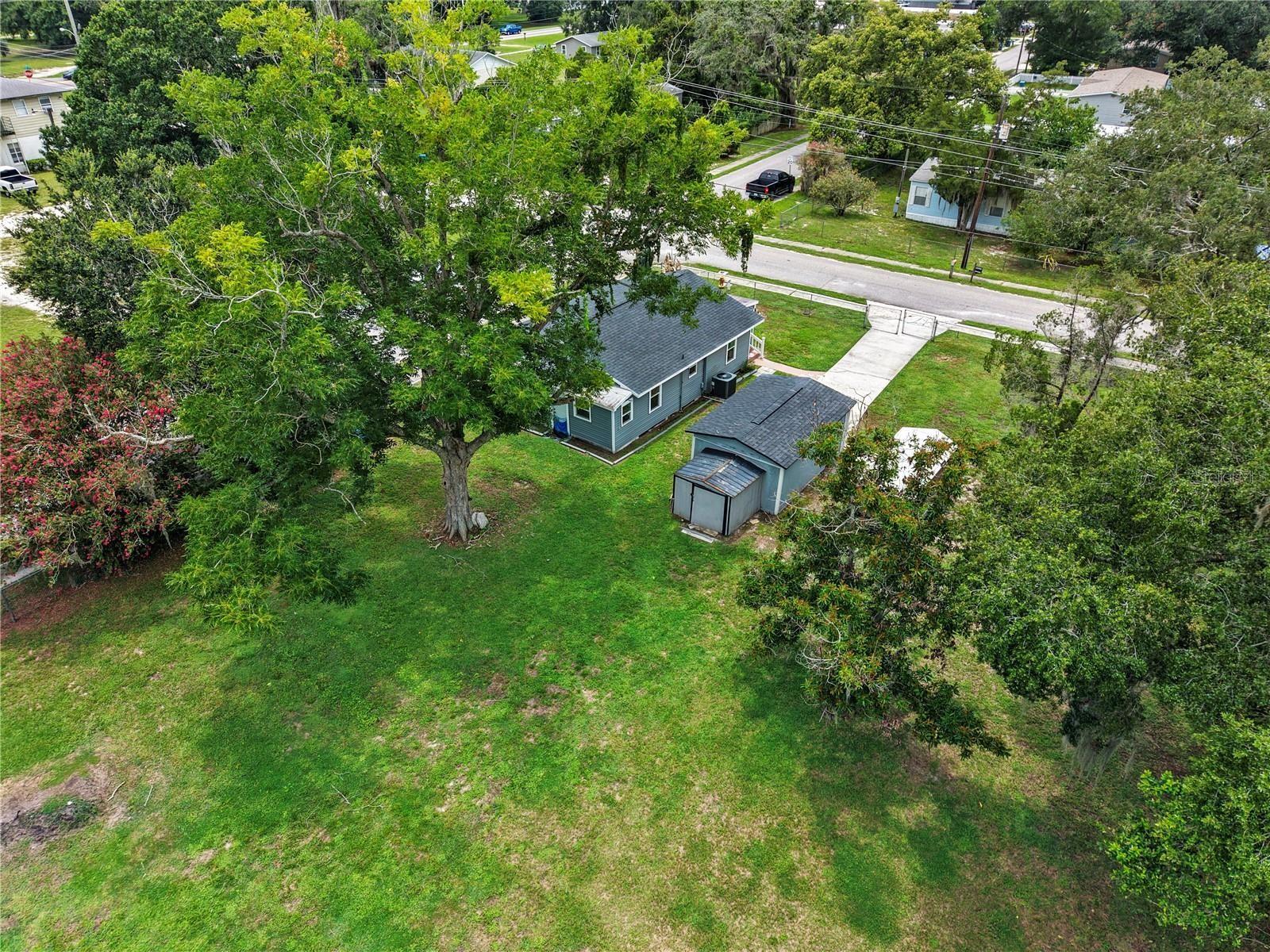 204 Pine Ave Property Photo 32